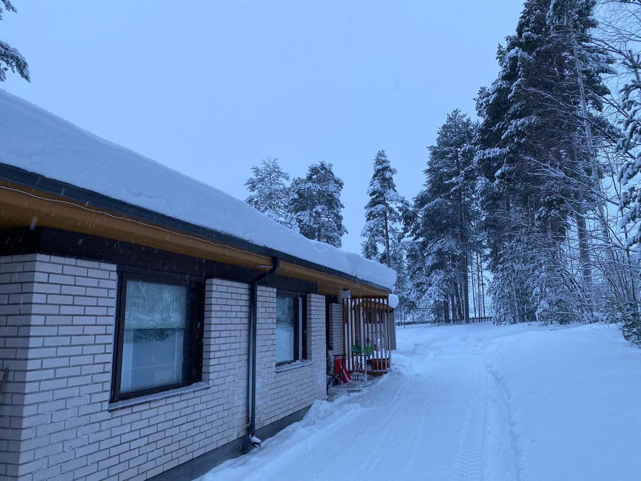 Row house in Meltosjärvi