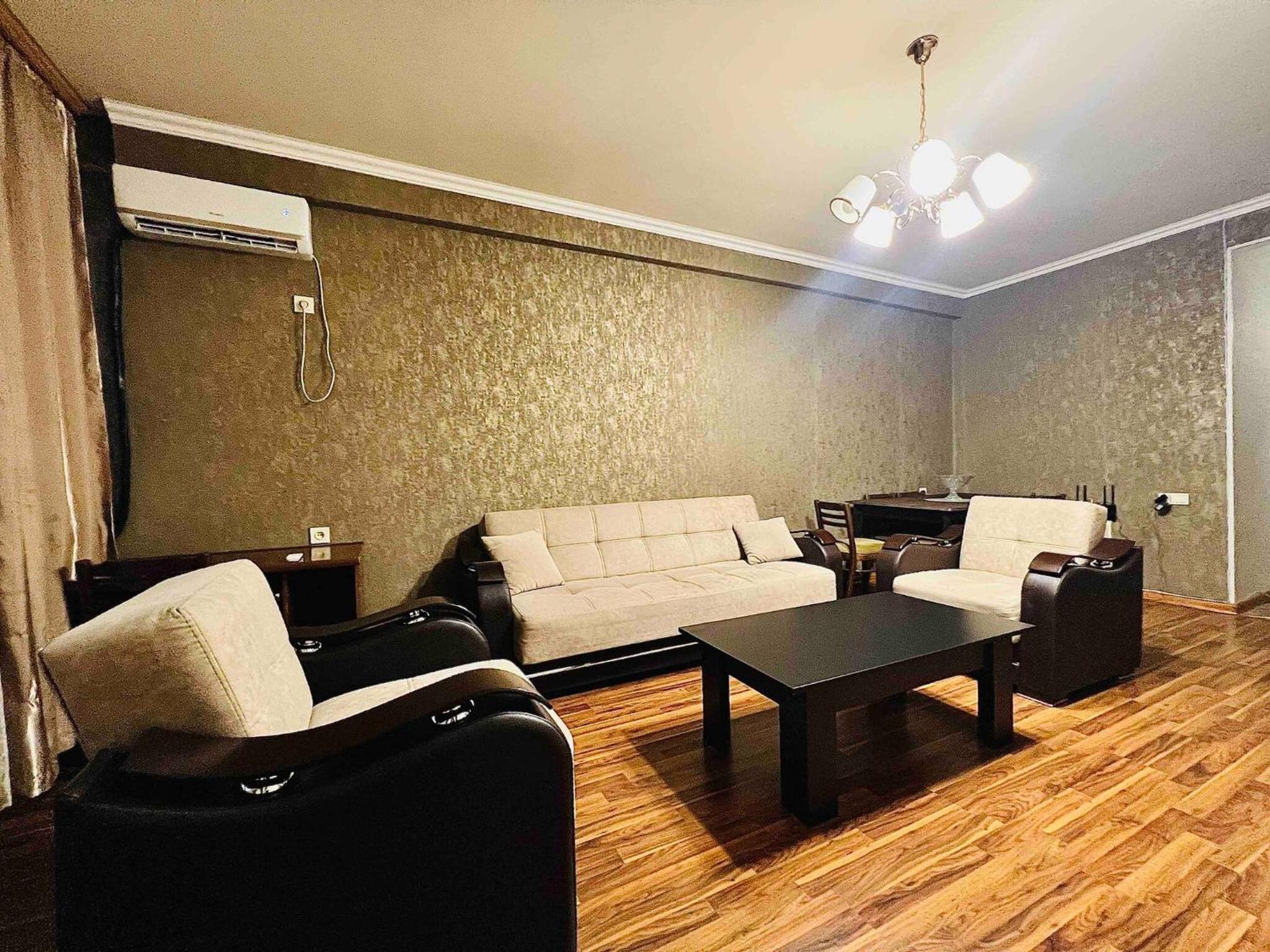 Best Location, Cozy Spacious Apart Near Republic