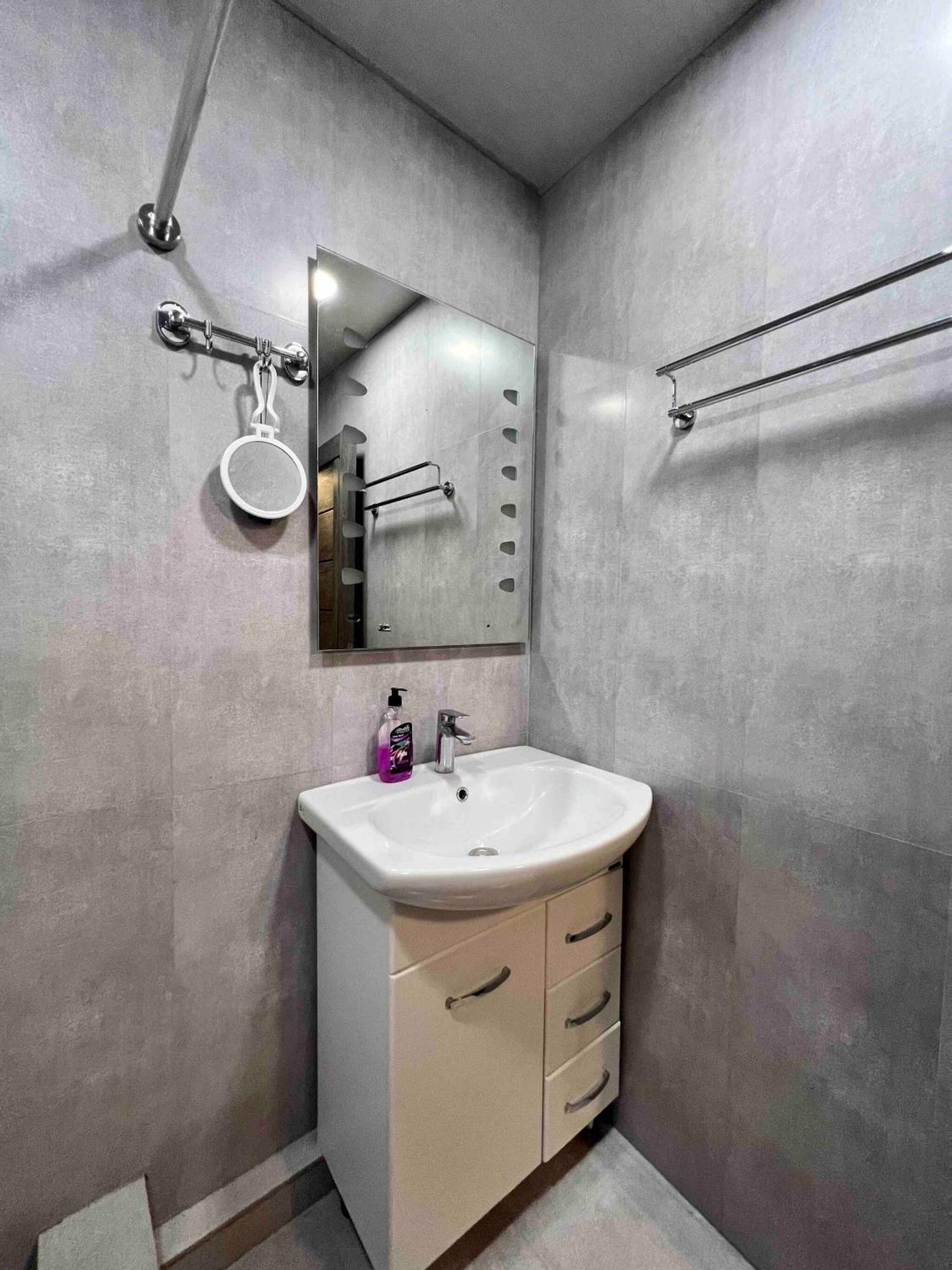 Best Location, Cozy Spacious Apart Near Republic