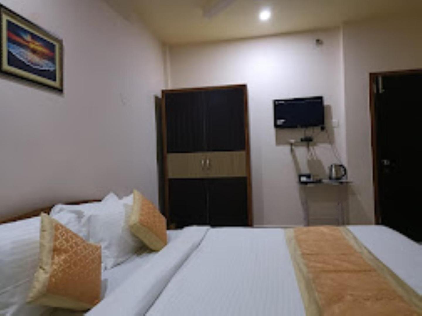 Hotel Silicon Inn By Coastal Crew , Puri view 4