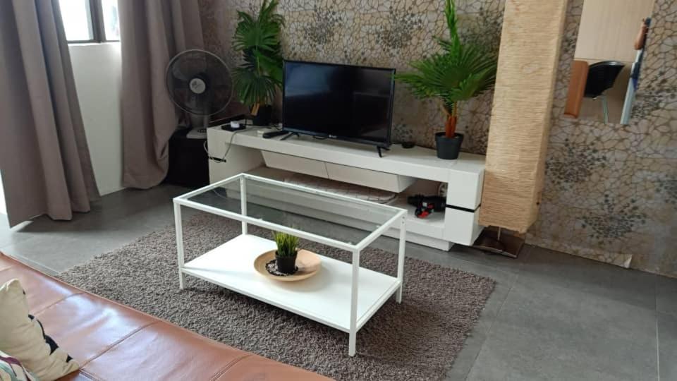 214 Nana's Homes Netflix n WiFi photo 5