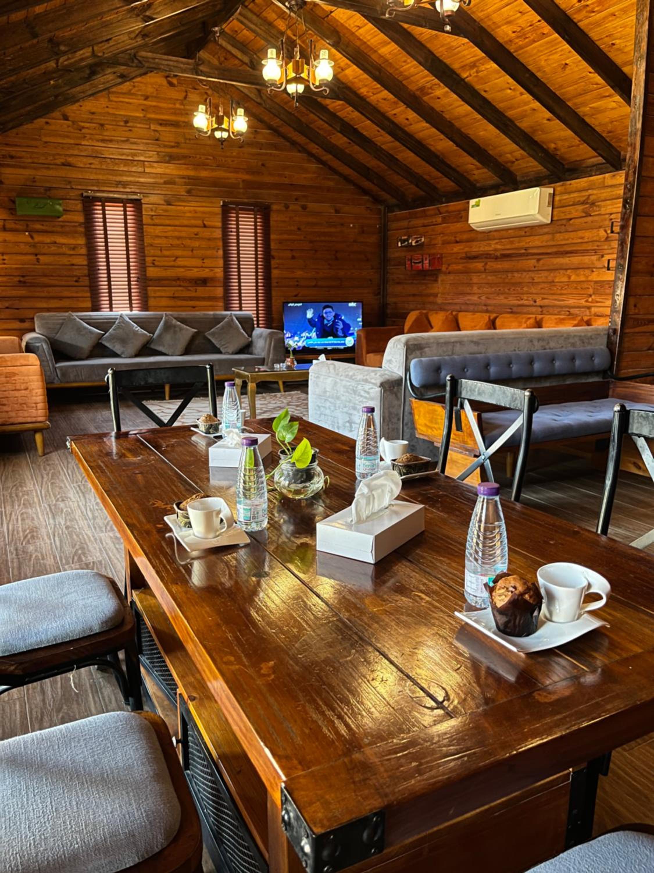 Tola Holiday House Al Rimal
