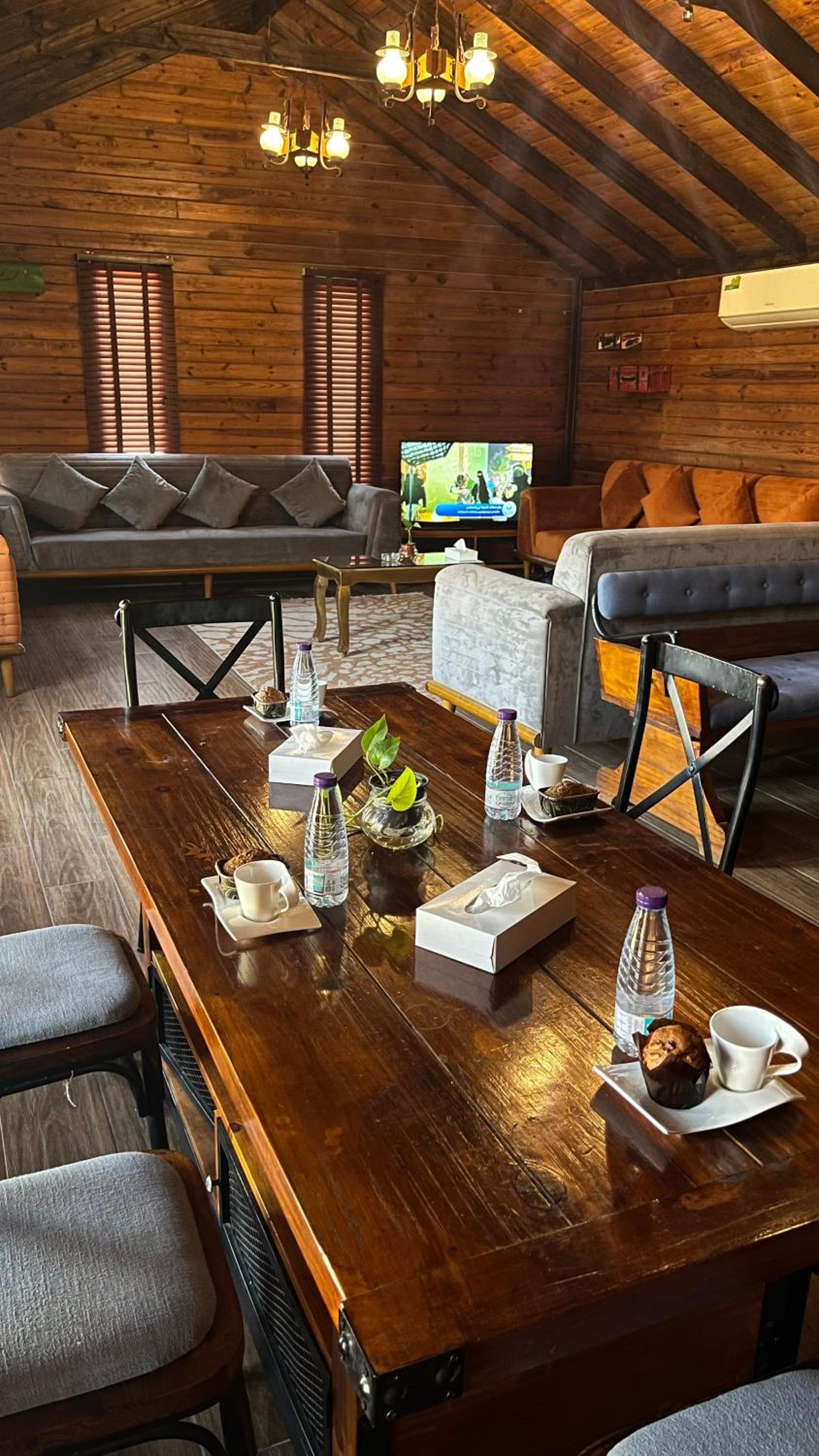 Tola Holiday House Al Rimal