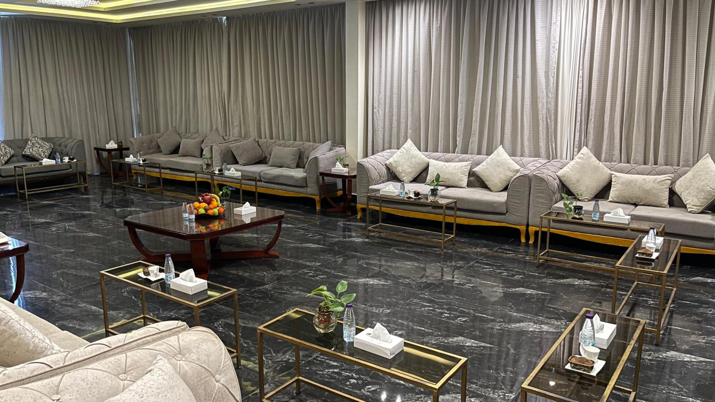Tola Holiday House Al Rimal