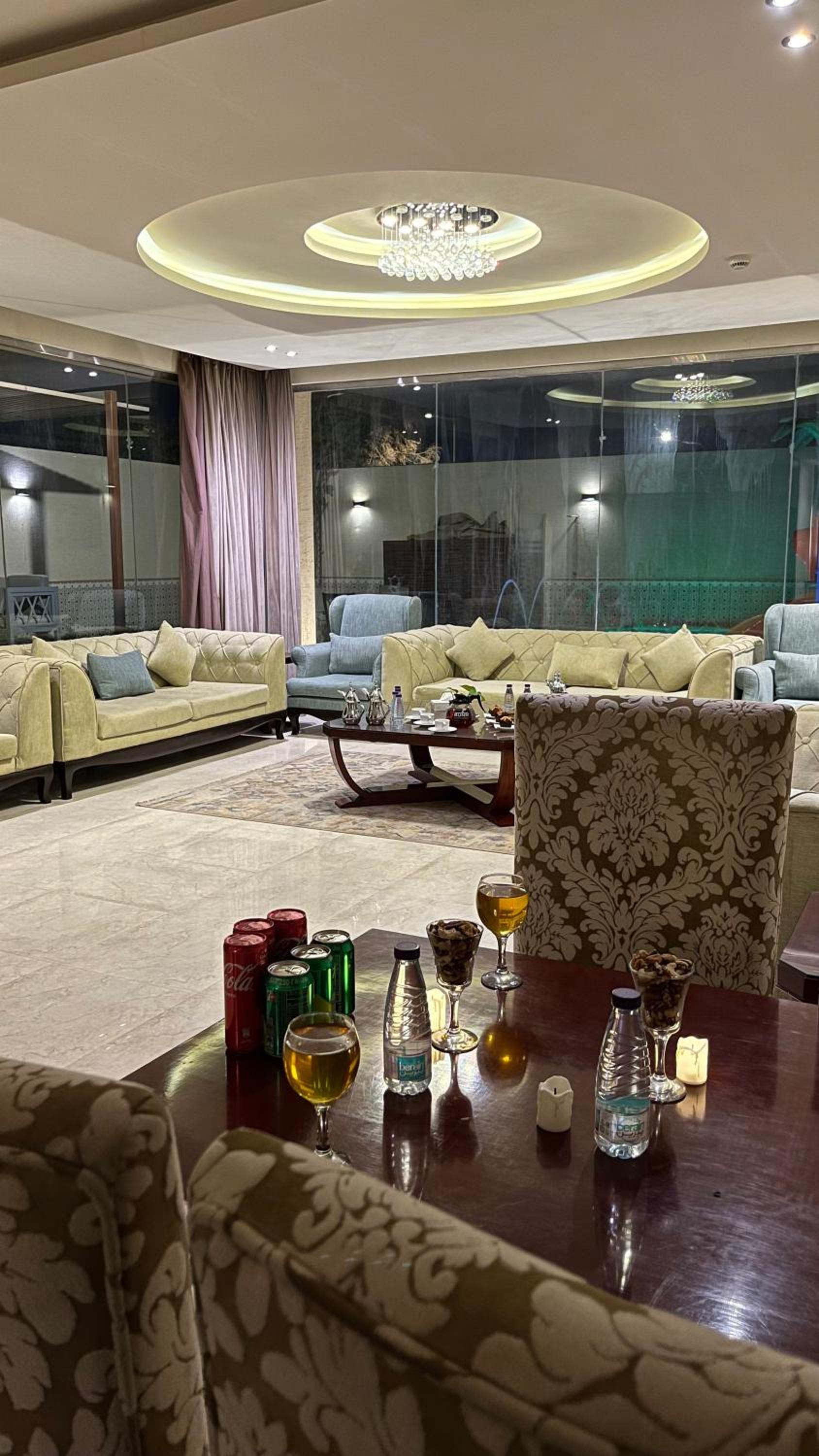 Tola Holiday House Al Rimal