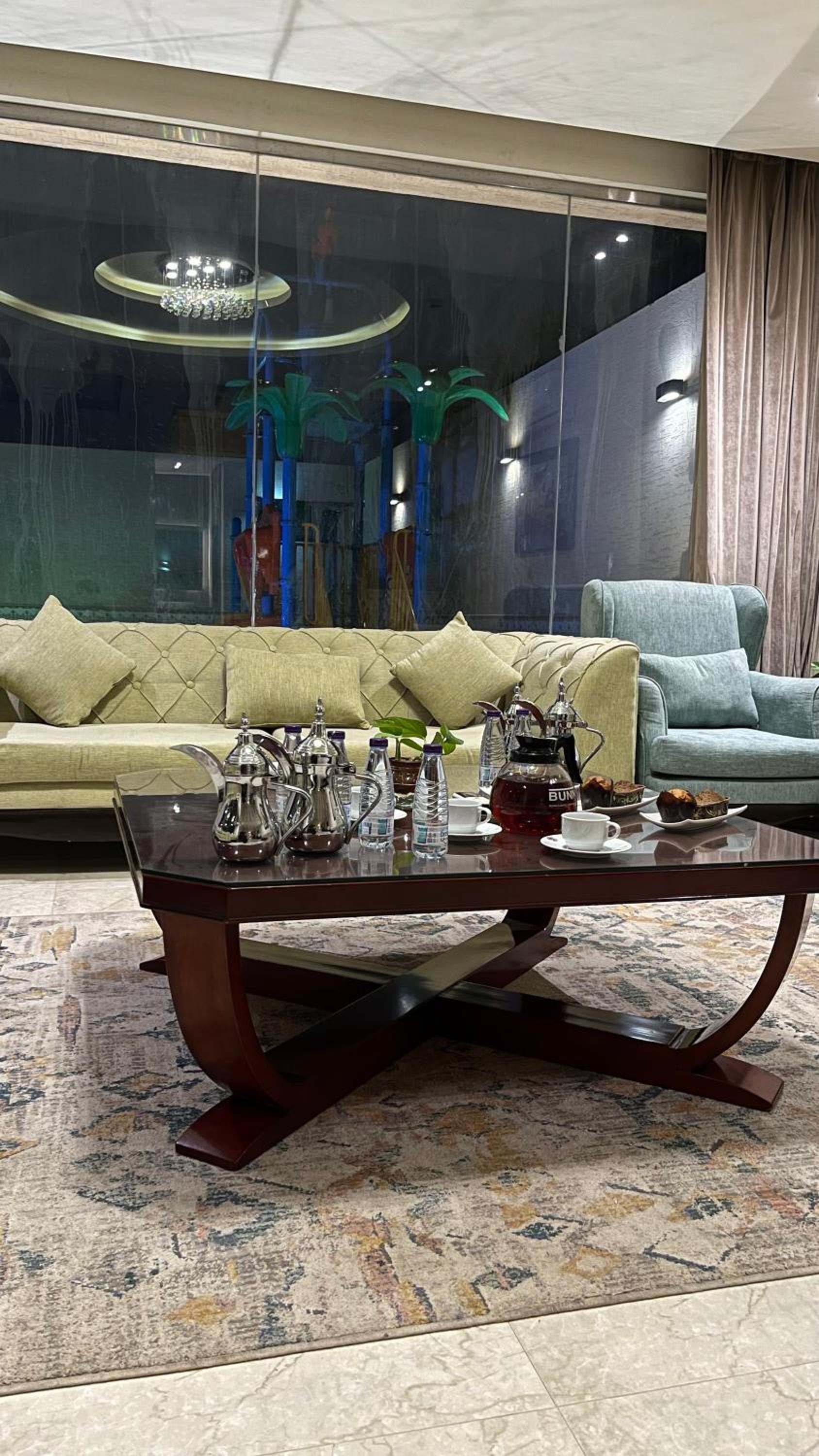 Tola Holiday House Al Rimal