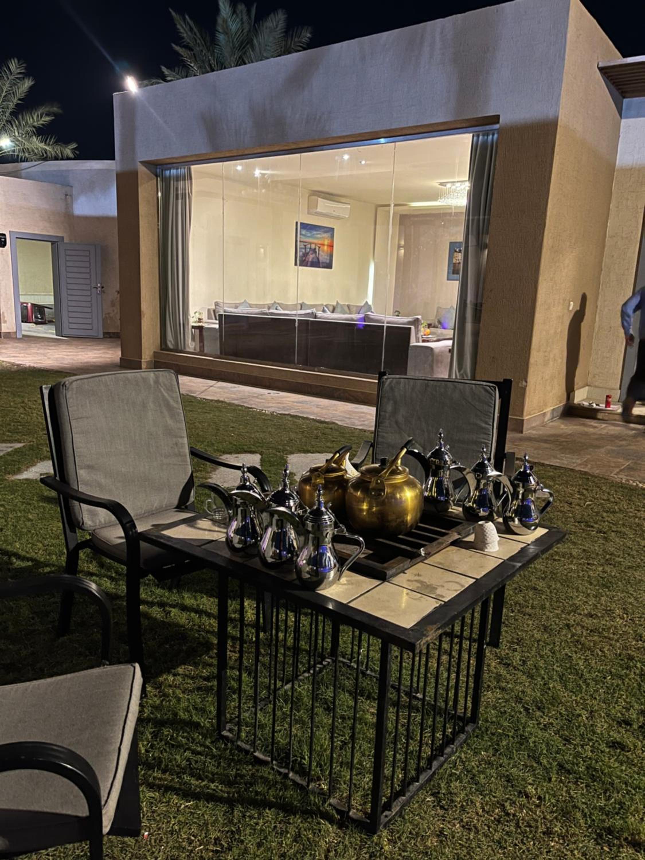 Tola Holiday House Al Rimal
