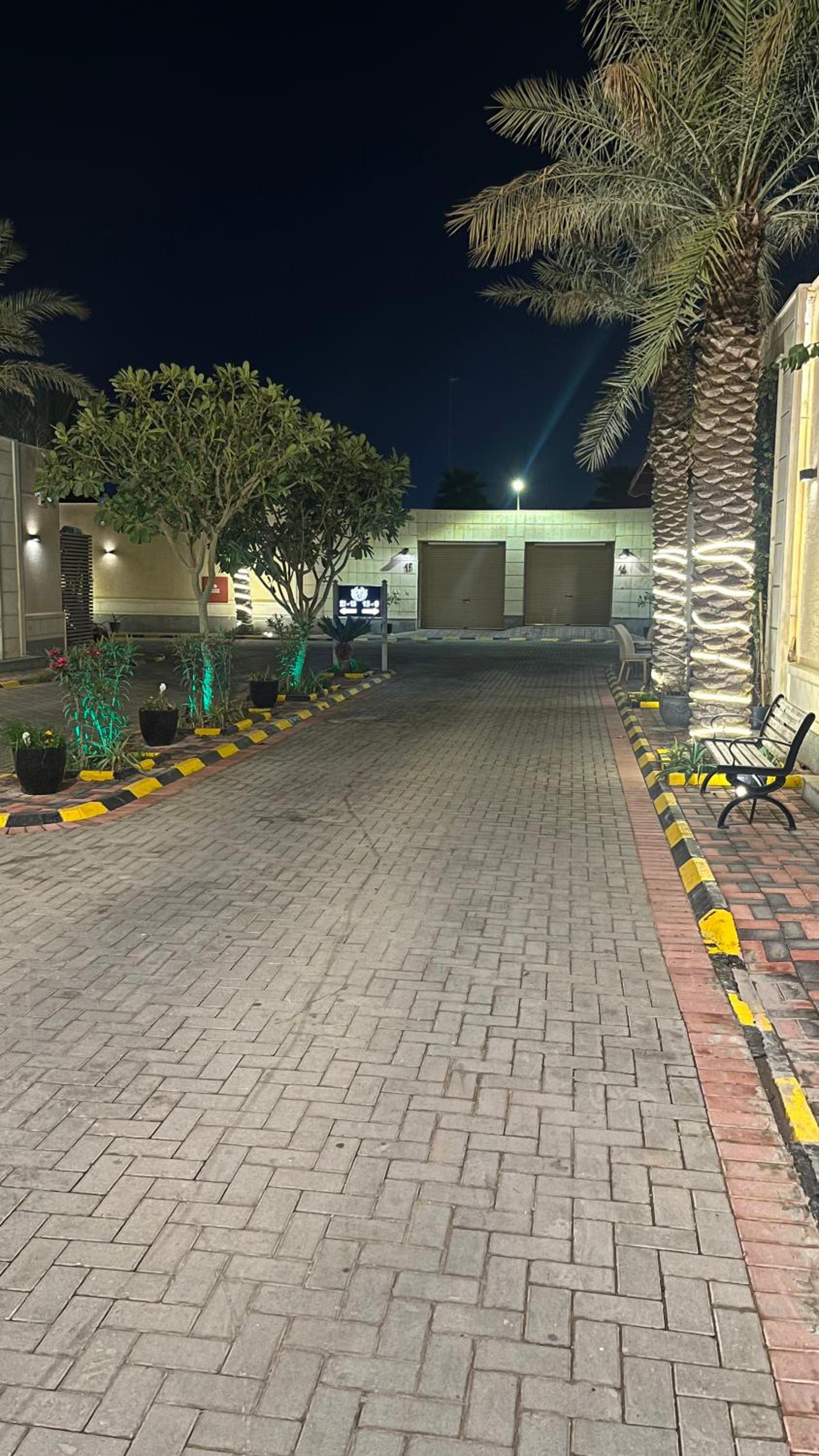 Tola Holiday House Al Rimal