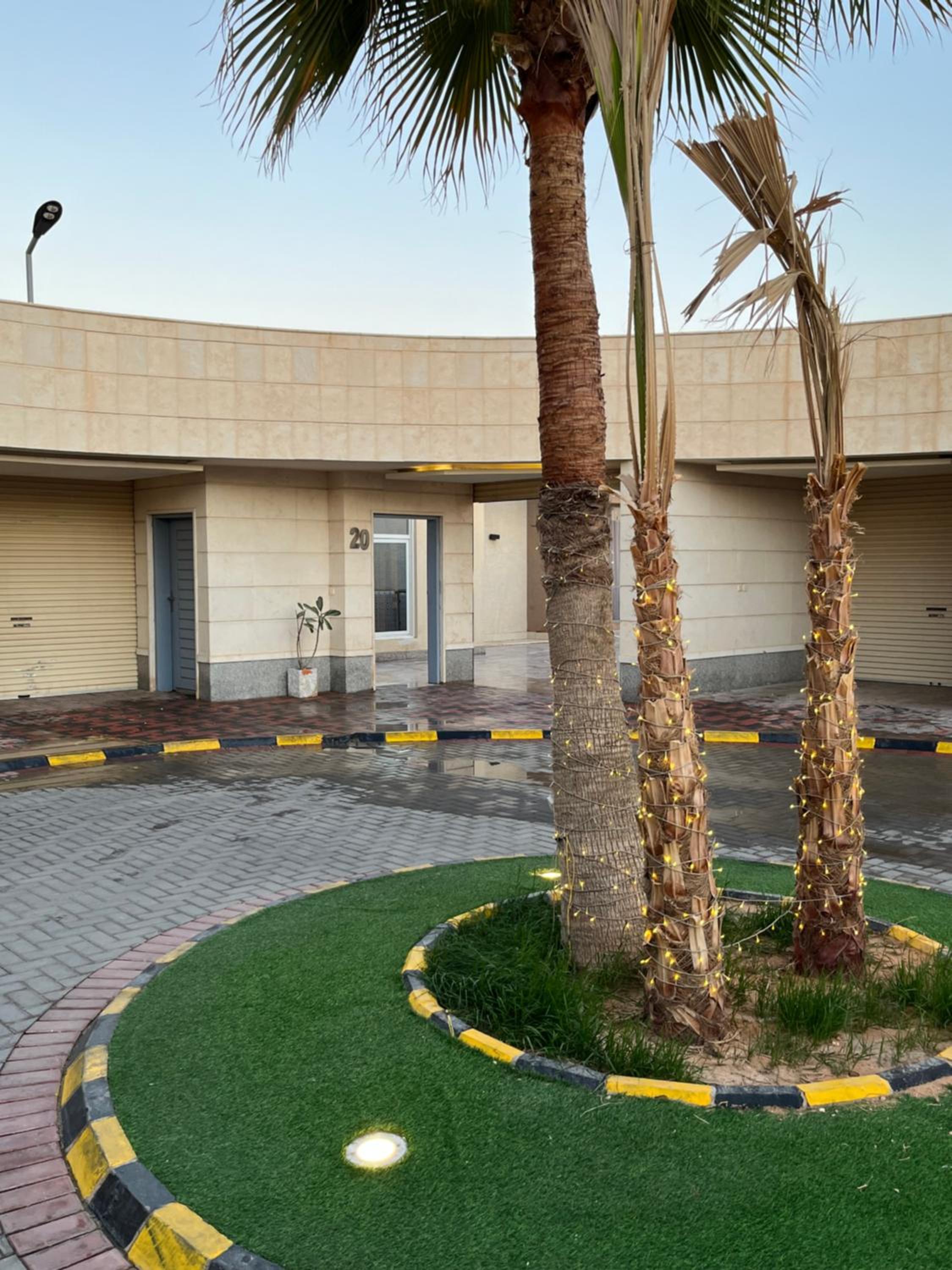 Tola Holiday House Al Rimal