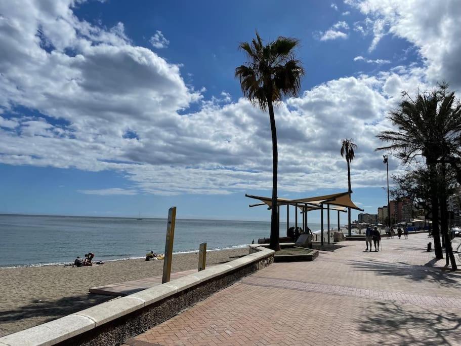 Apartamento Primera Línea Playa-YouTripMalaga
