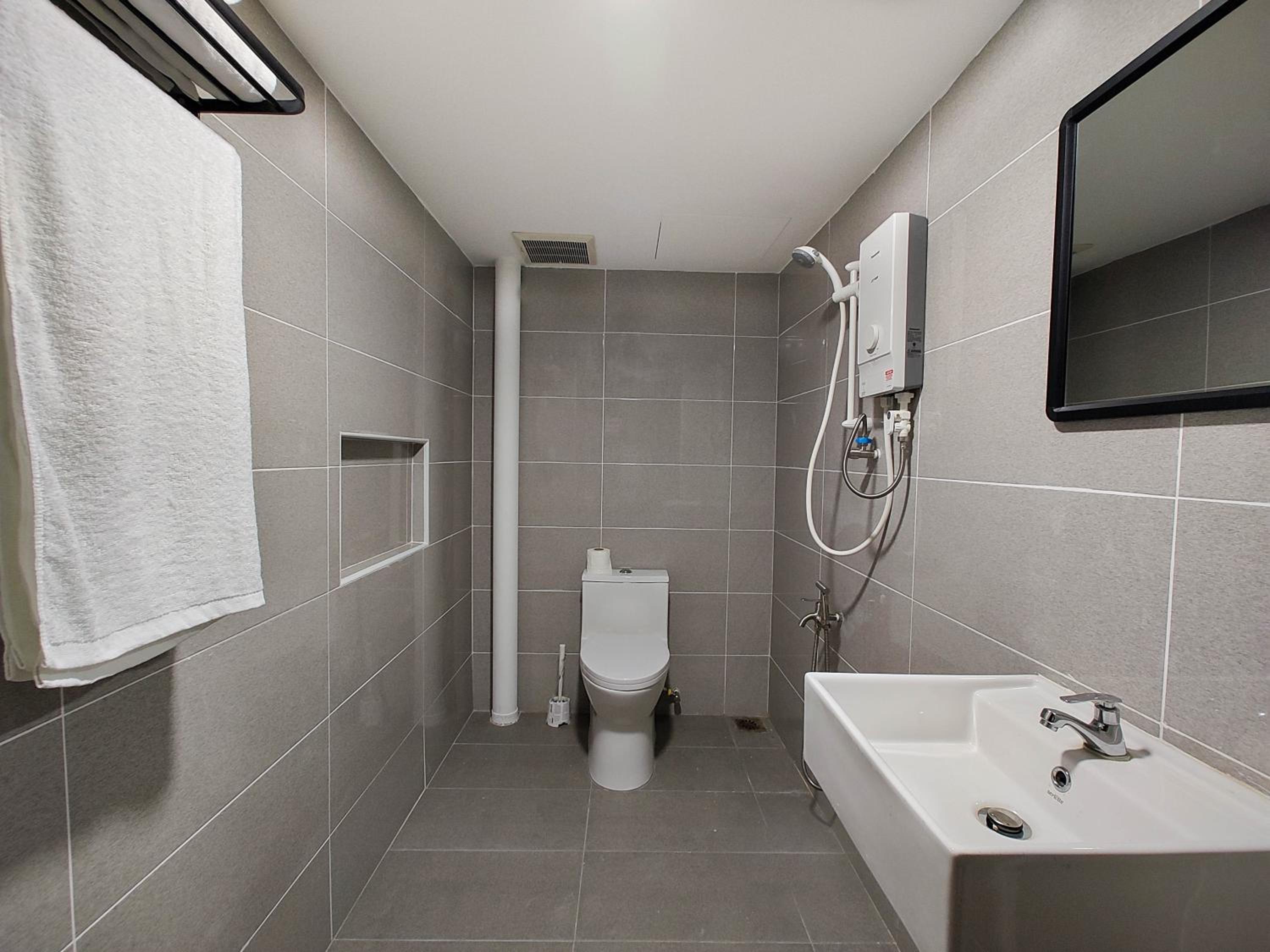 'My3rdHome' '4bedroom' '4 min walk to car free zone' By Shine Stay