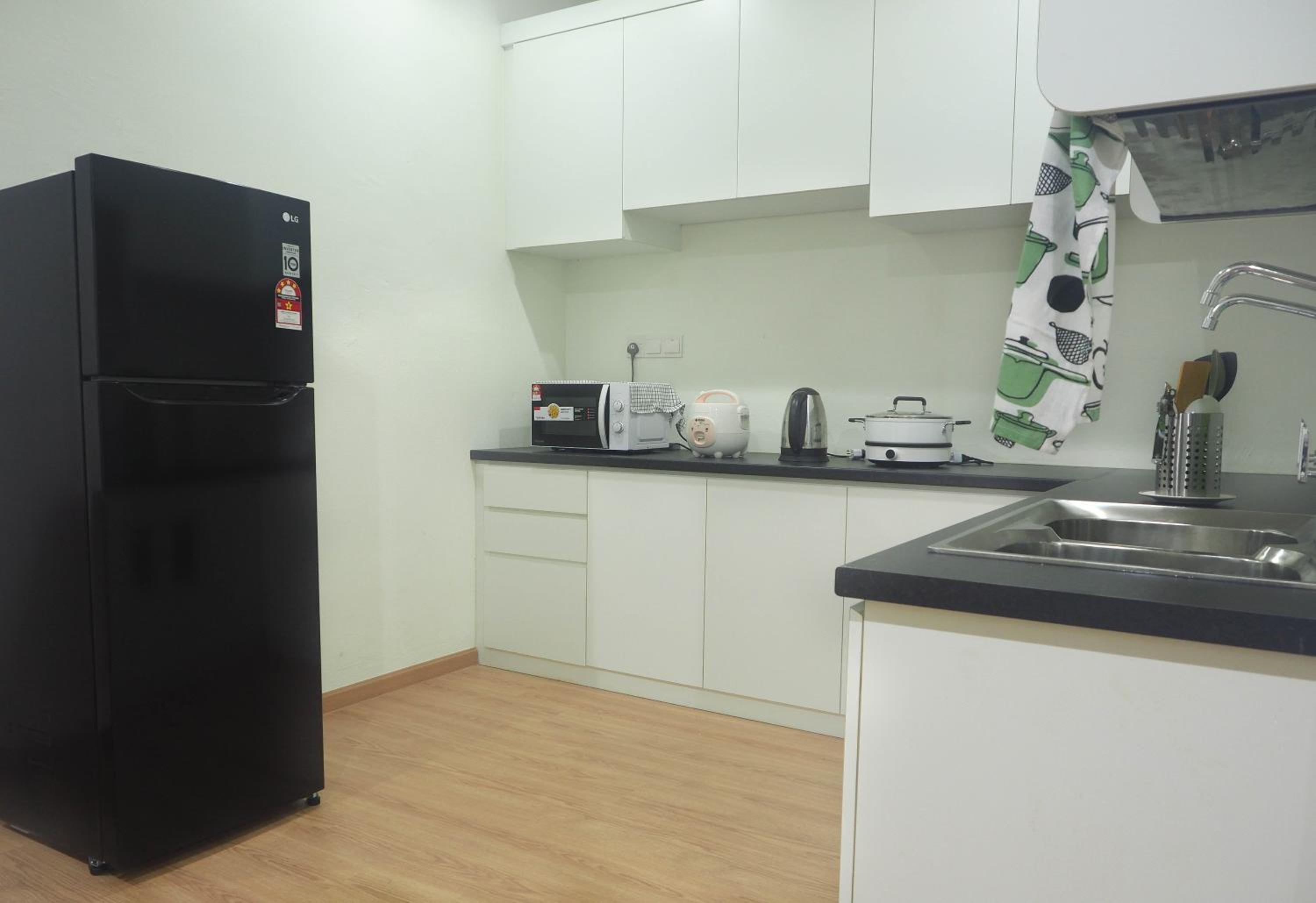 'My3rdHome' '4bedroom' '4 min walk to car free zone' By Shine Stay