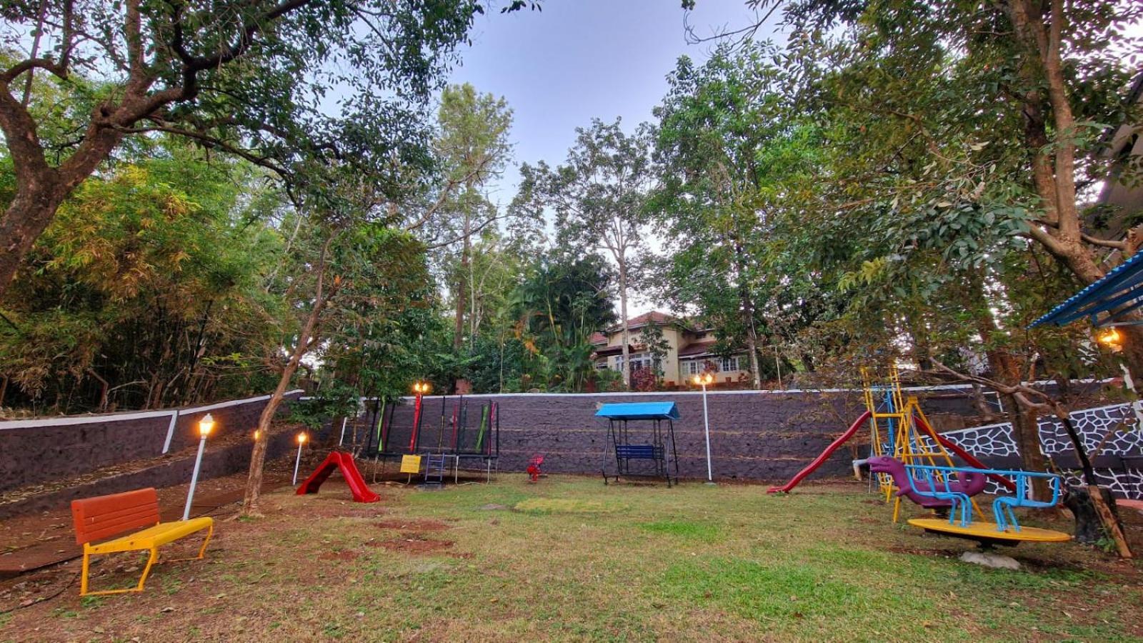 Esperanza Villas with Free Breakfast, Swimming Pool and Valley View