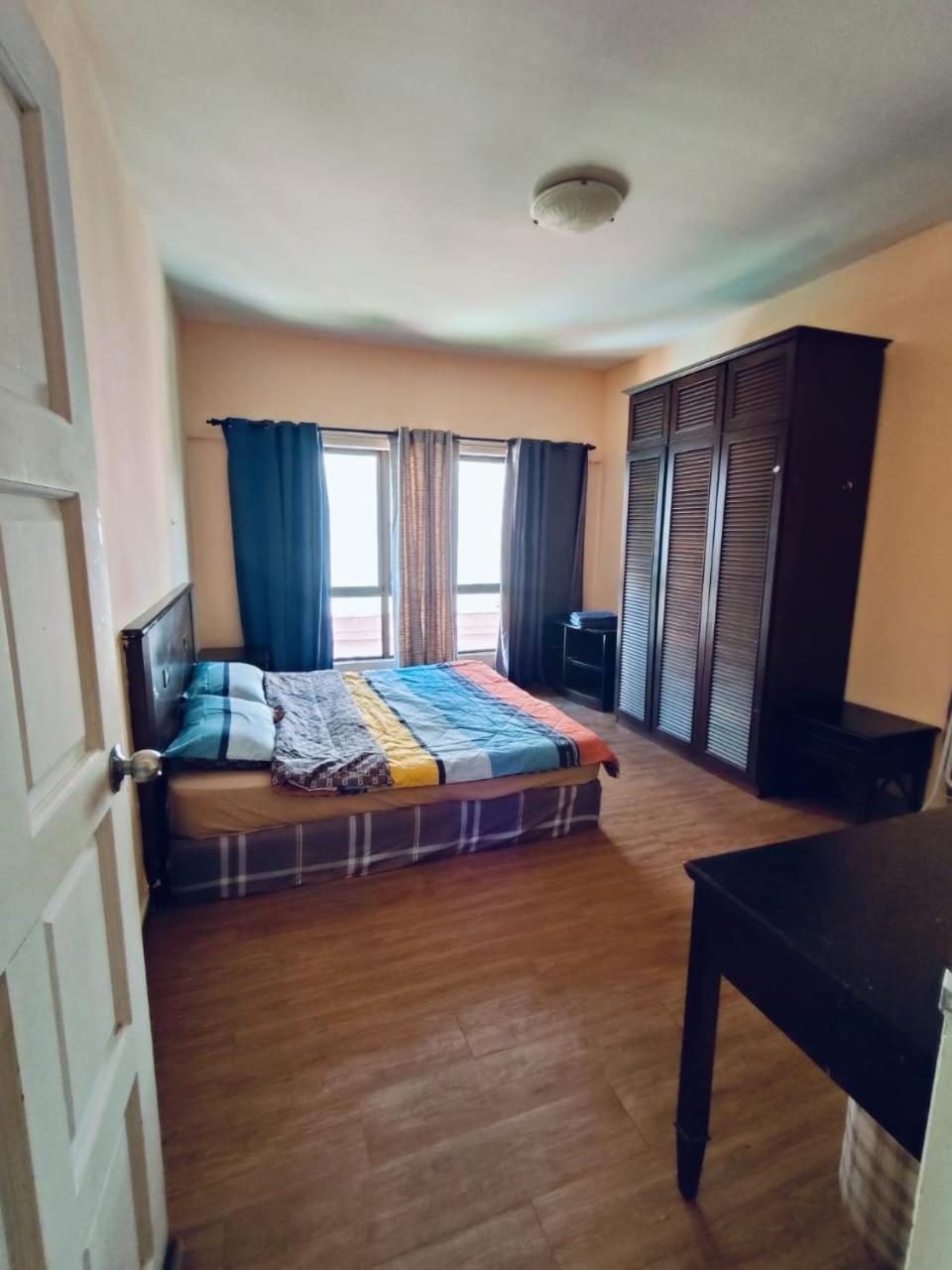 HBR Homestay @ Marina Court photo 3