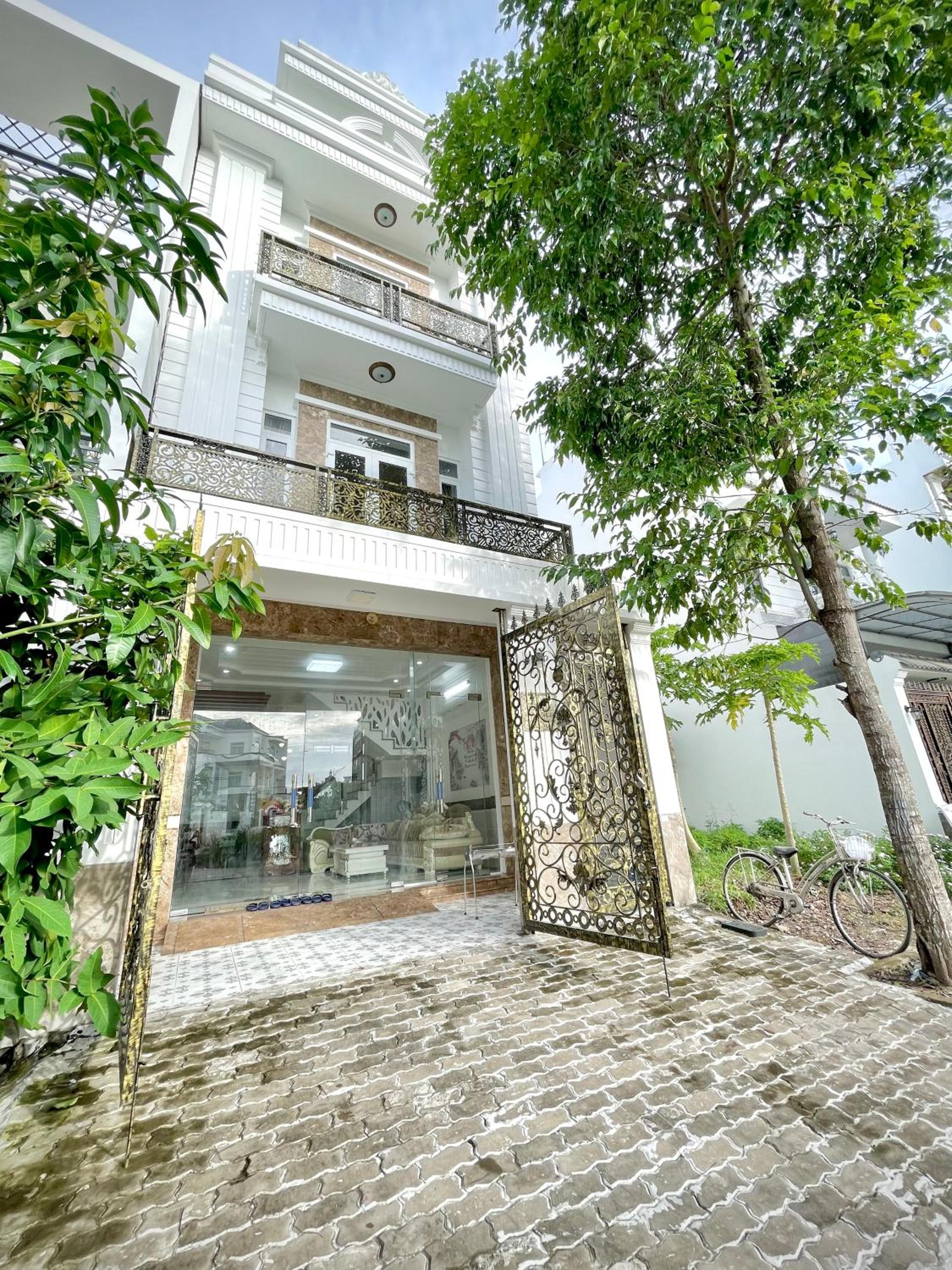 Căn hộ mới - 4 Phòng ngủ lớn tại Khu Biệt Thự Nam Long- Bê Tông Residences
