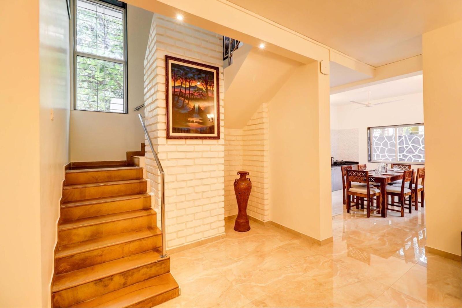 Esperanza Villas with Free Breakfast, Swimming Pool and Valley View