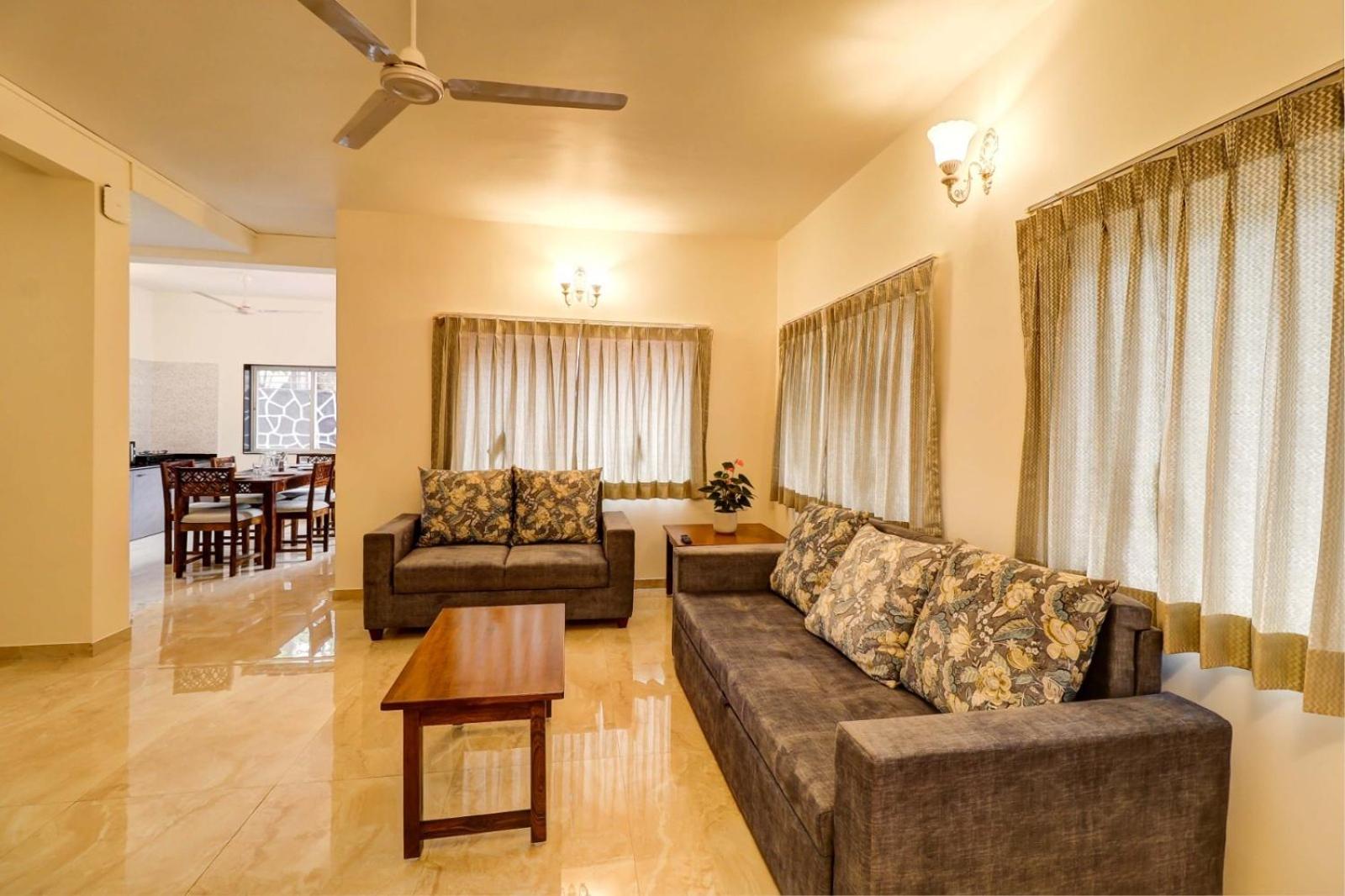 Esperanza Villas with Free Breakfast, Swimming Pool and Valley View