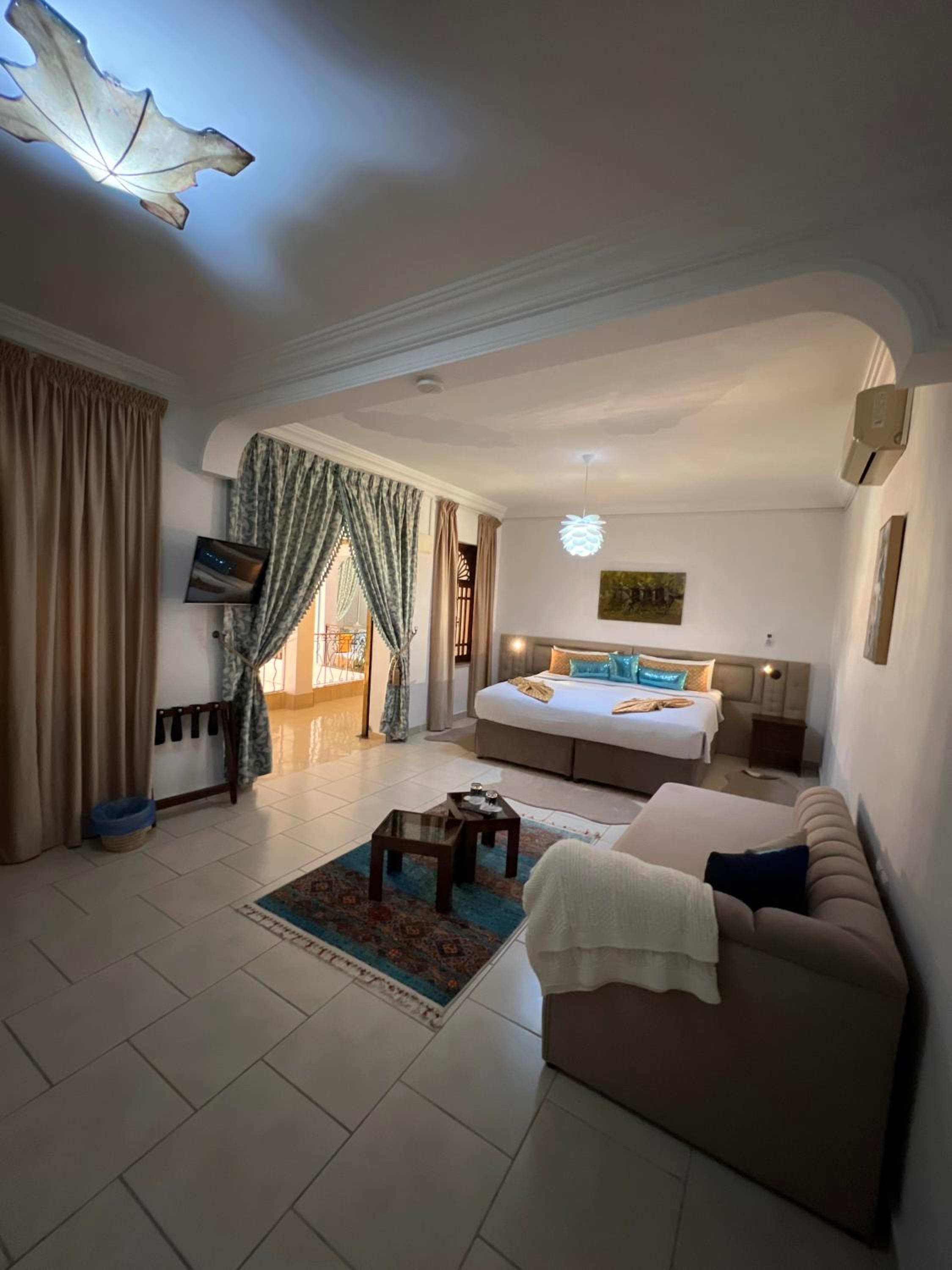 hotel room