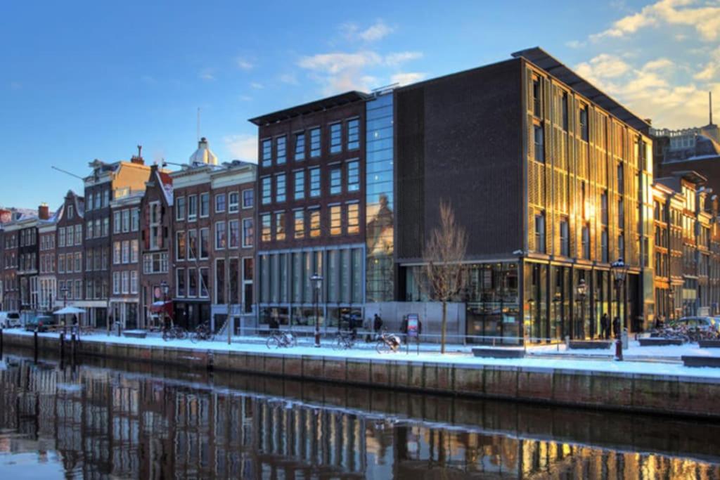 NEW 4p renovated apartment @BEST location Jordaan