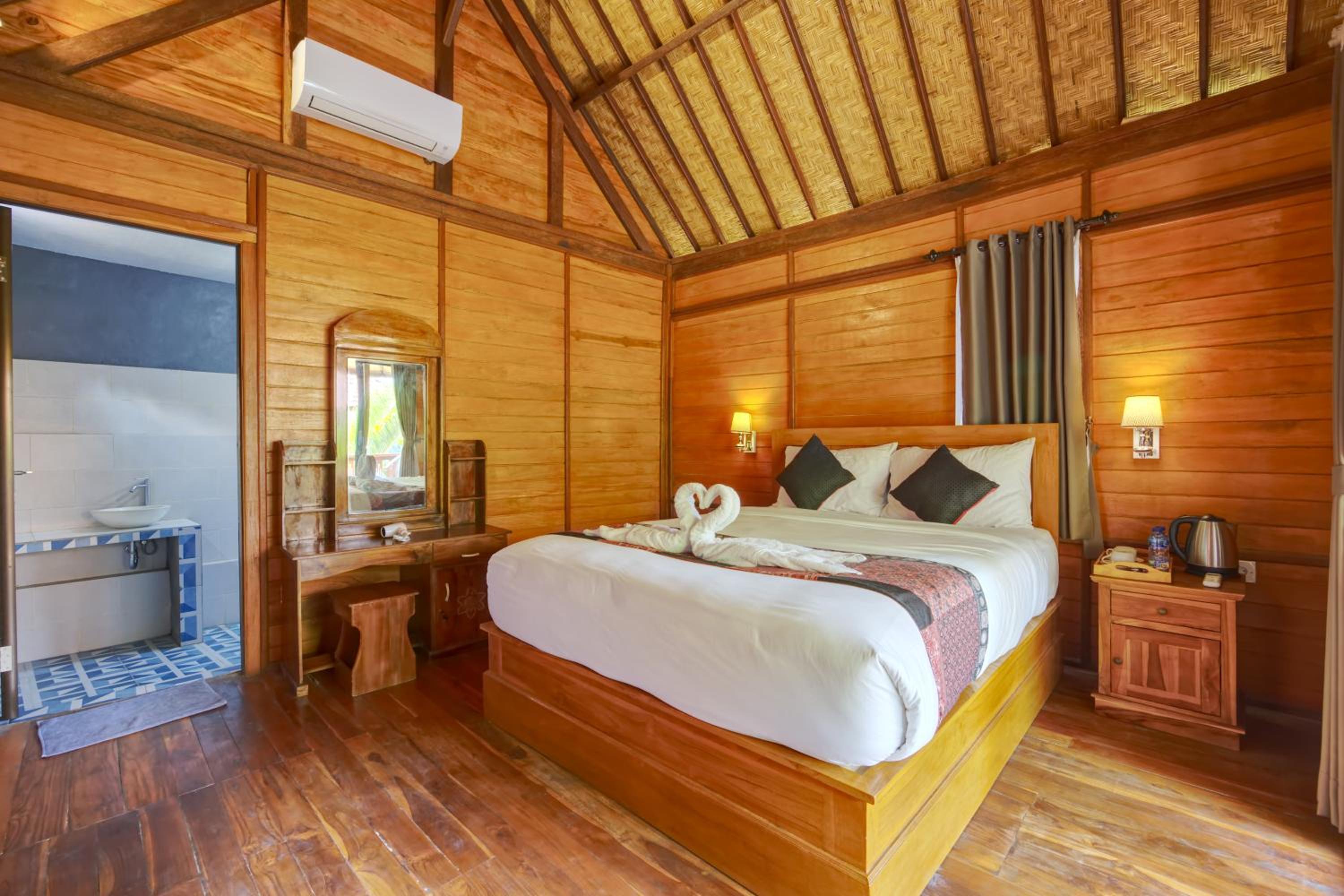 SS Pangket Bungalow