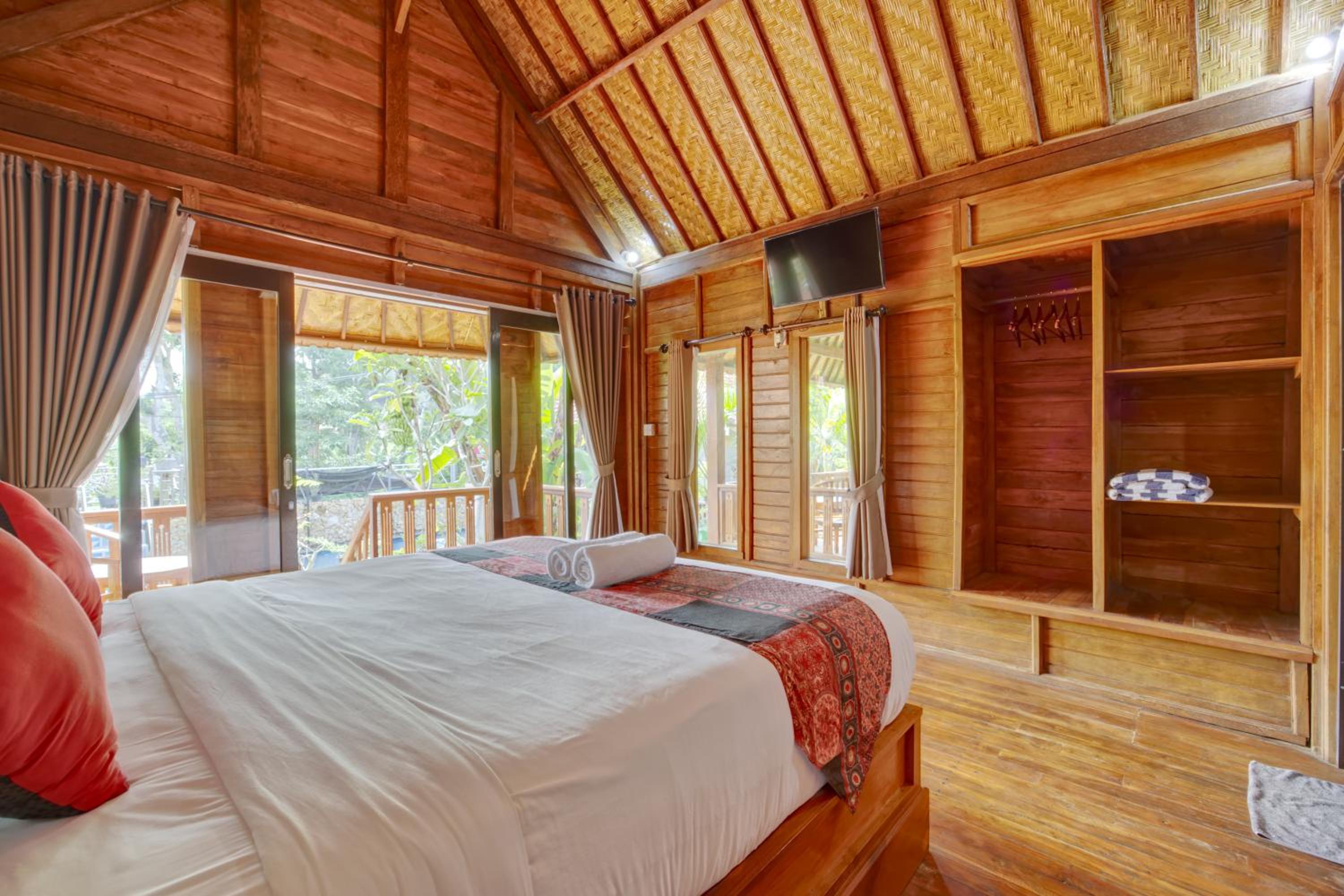 SS Pangket Bungalow