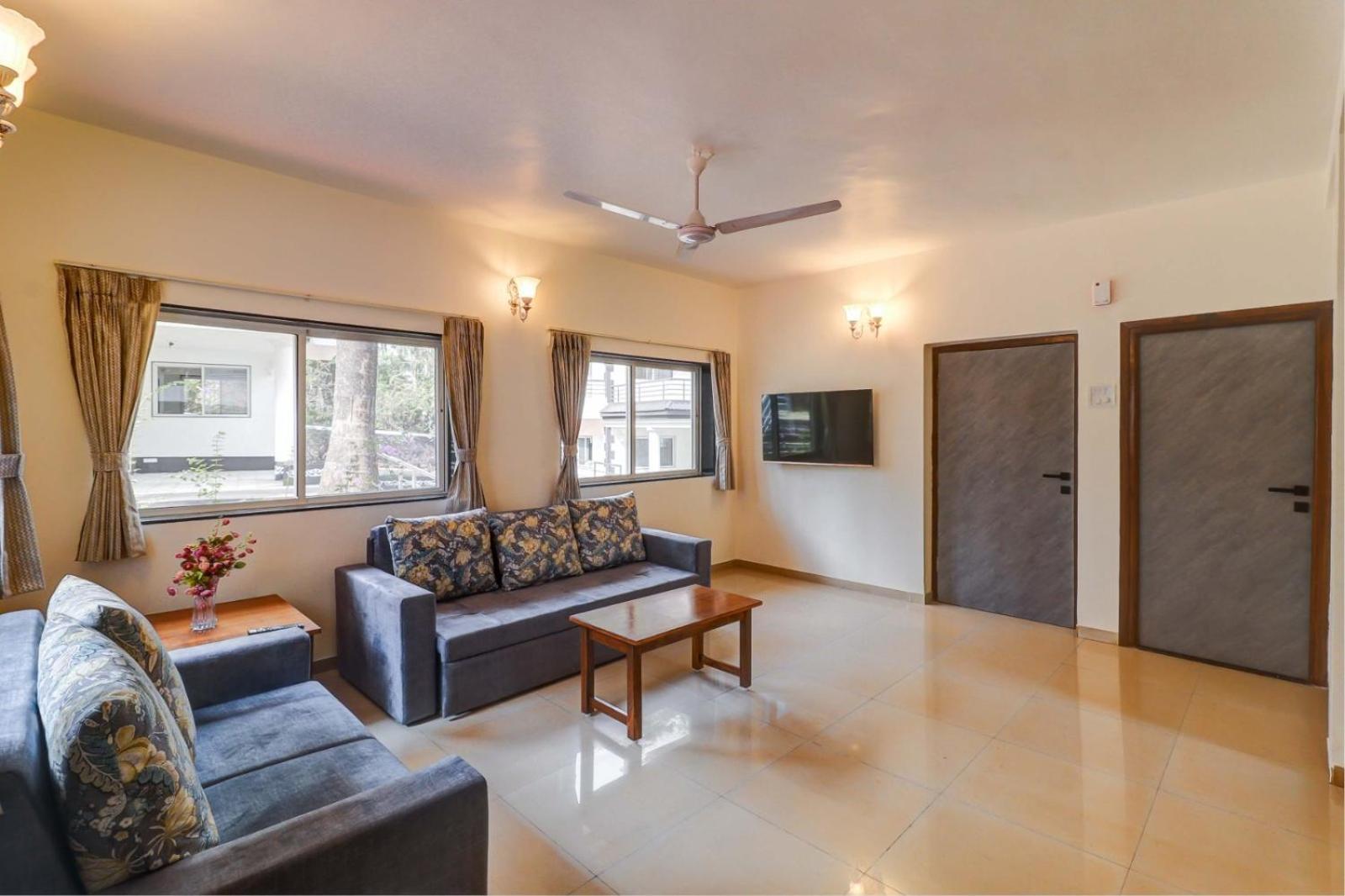 Esperanza Villas with Free Breakfast, Swimming Pool and Valley View
