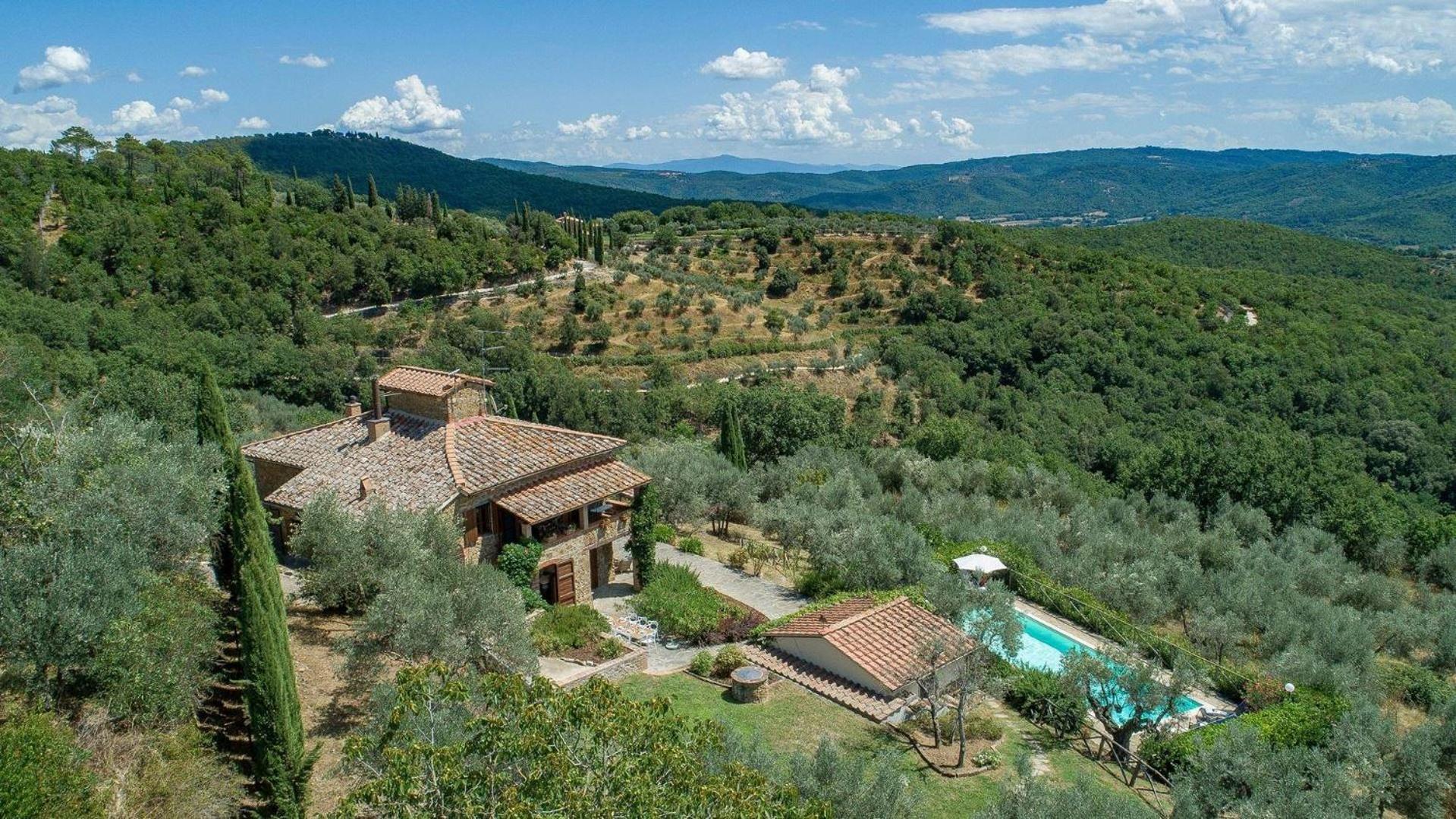 Colombaio di Montebenichi view 5
