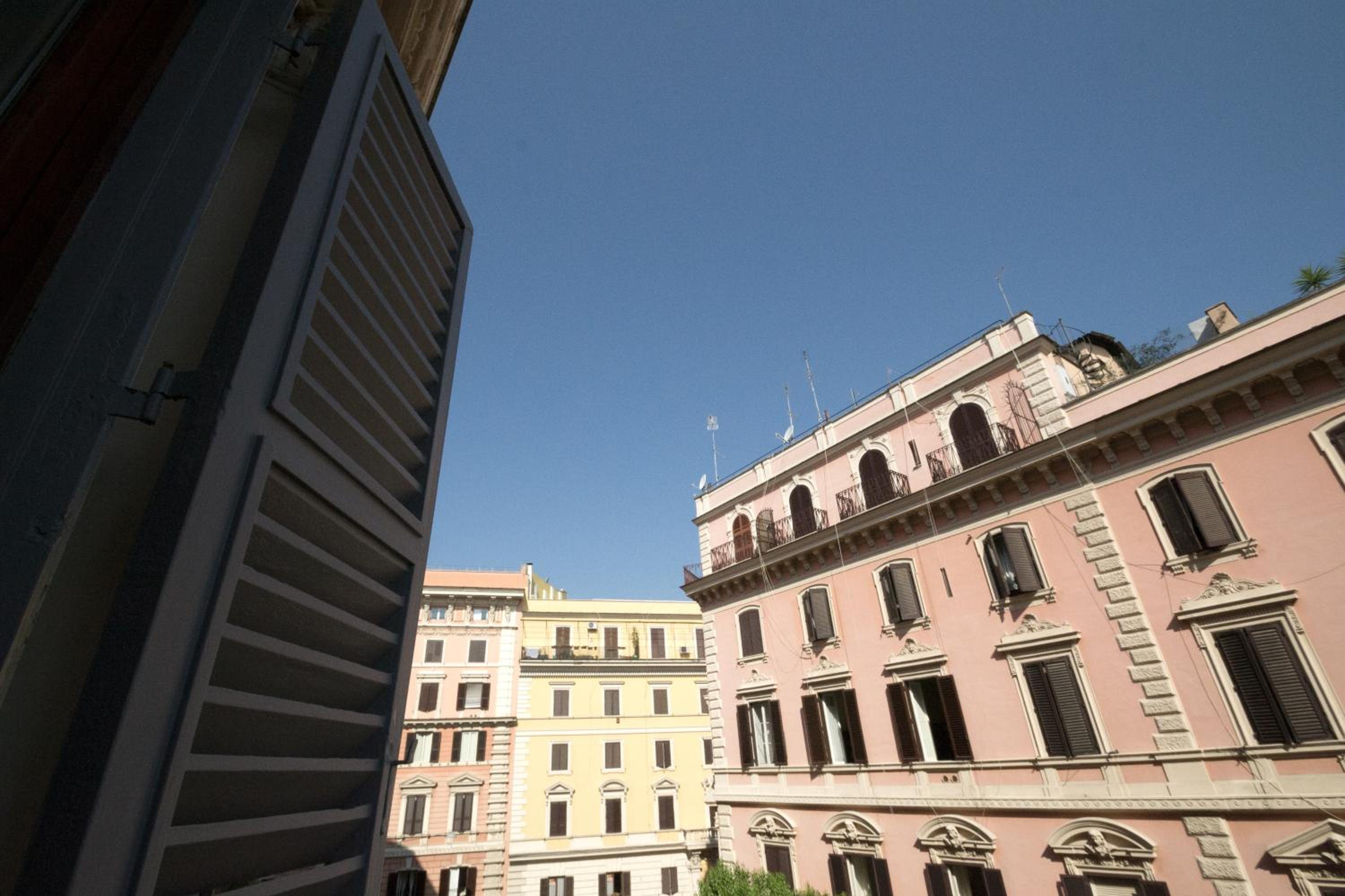 Vantaggio Apartment