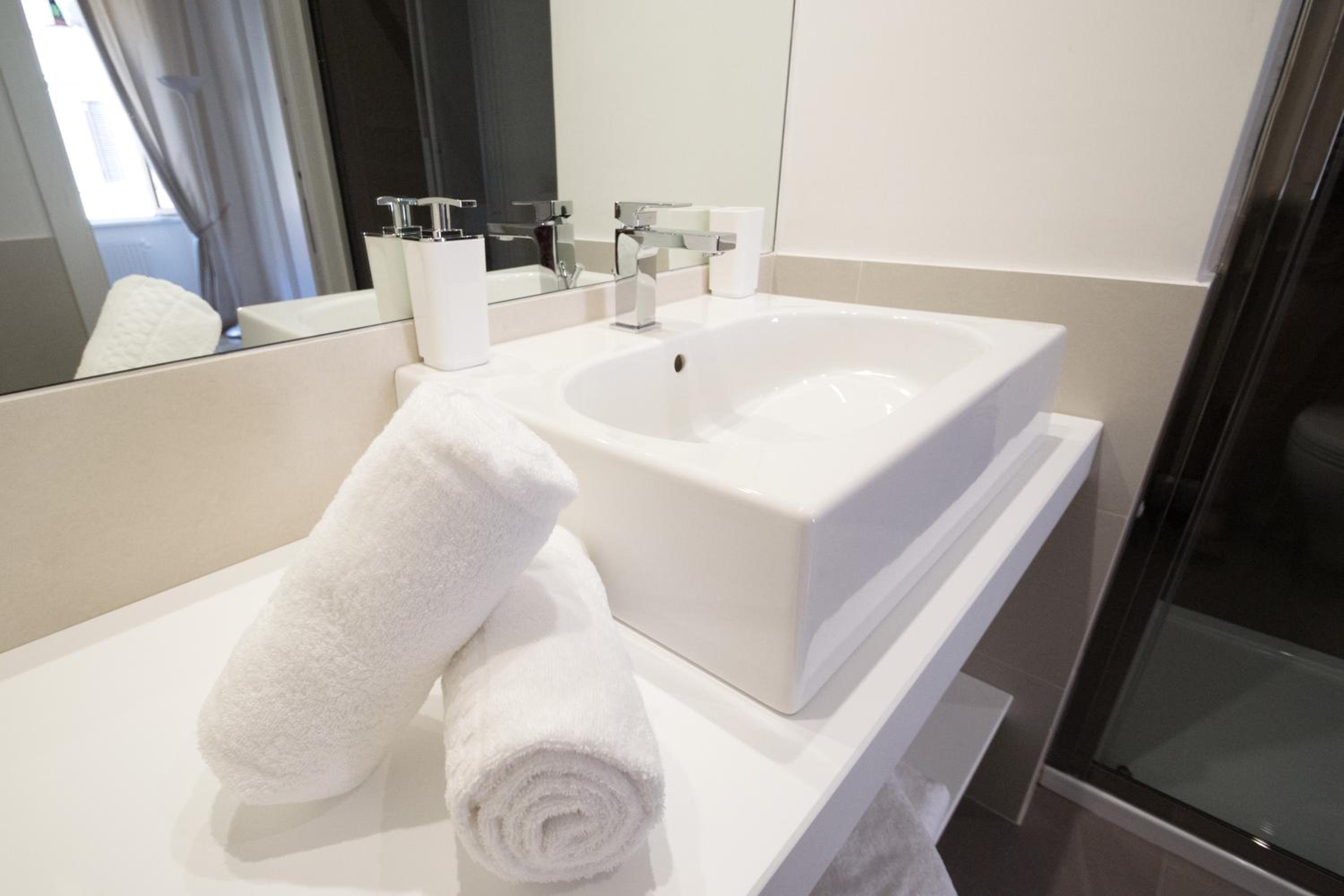 Vantaggio Apartment