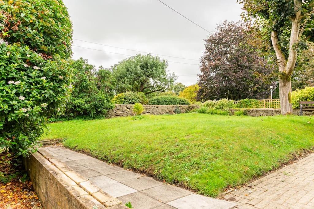 Lovely Town Centre 1 Bed Nr Country & River Walks