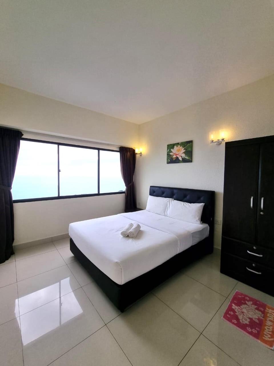 Green Ocean Seaview Apartment photo 6