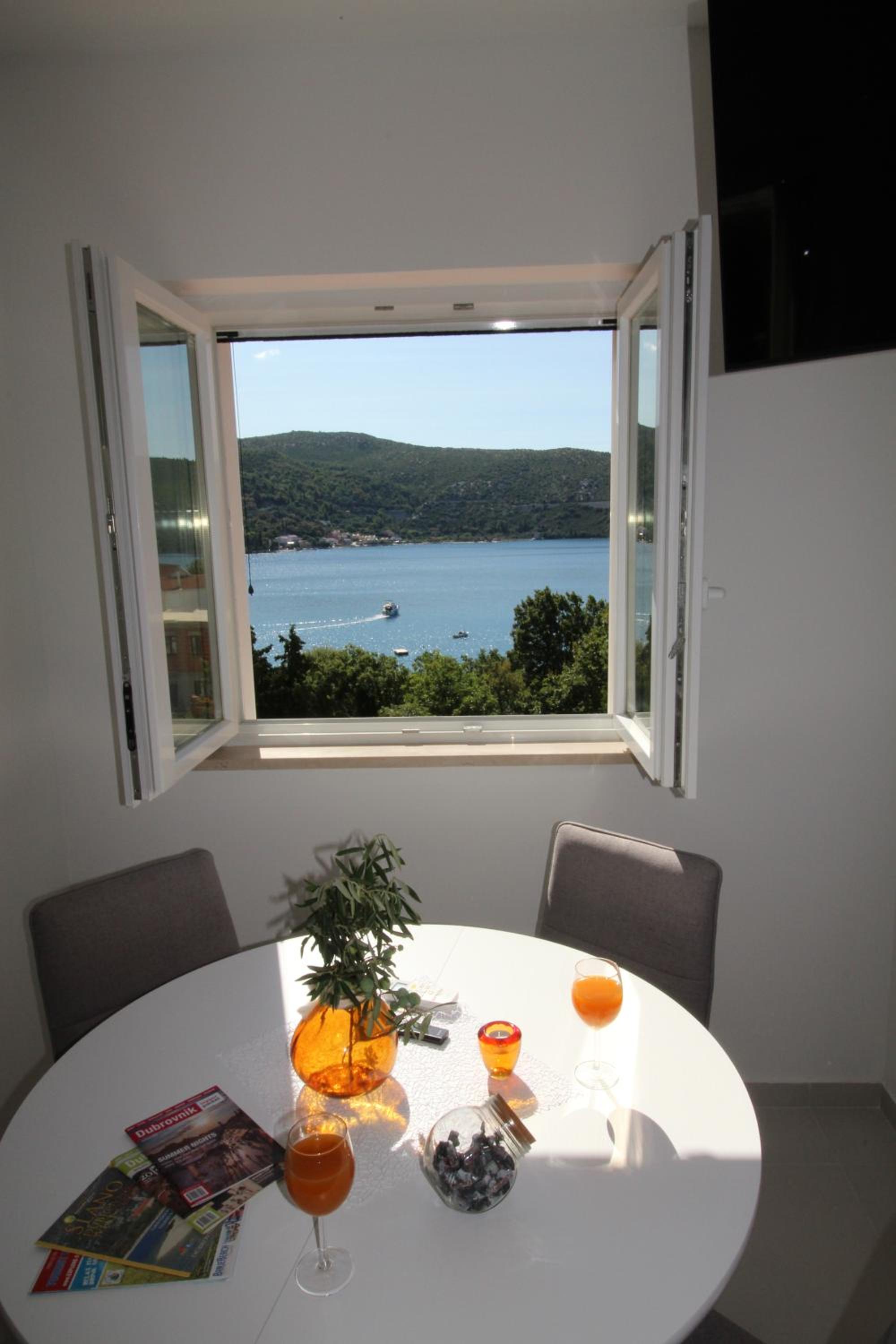 Slano Bay Apartments