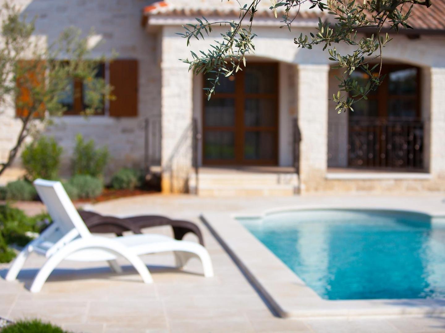 Villa Lory