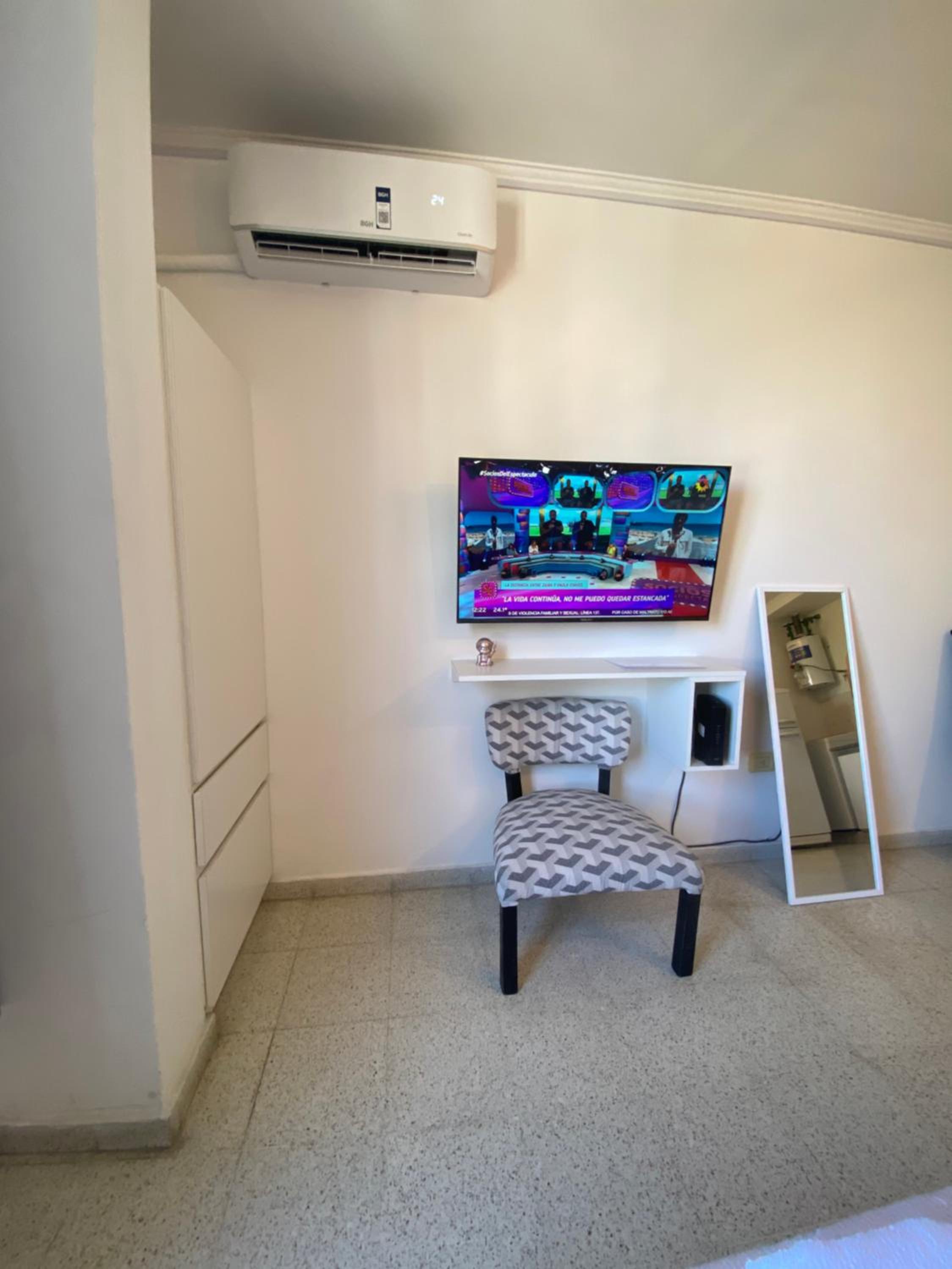 Monoambiente Céntrico 6