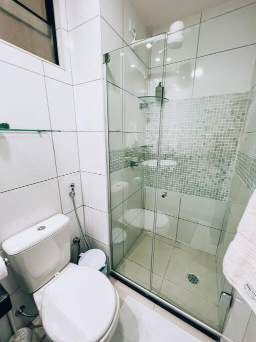 Apê Próx. Fórum, Parque Shopping e Praias do Litoral Norte