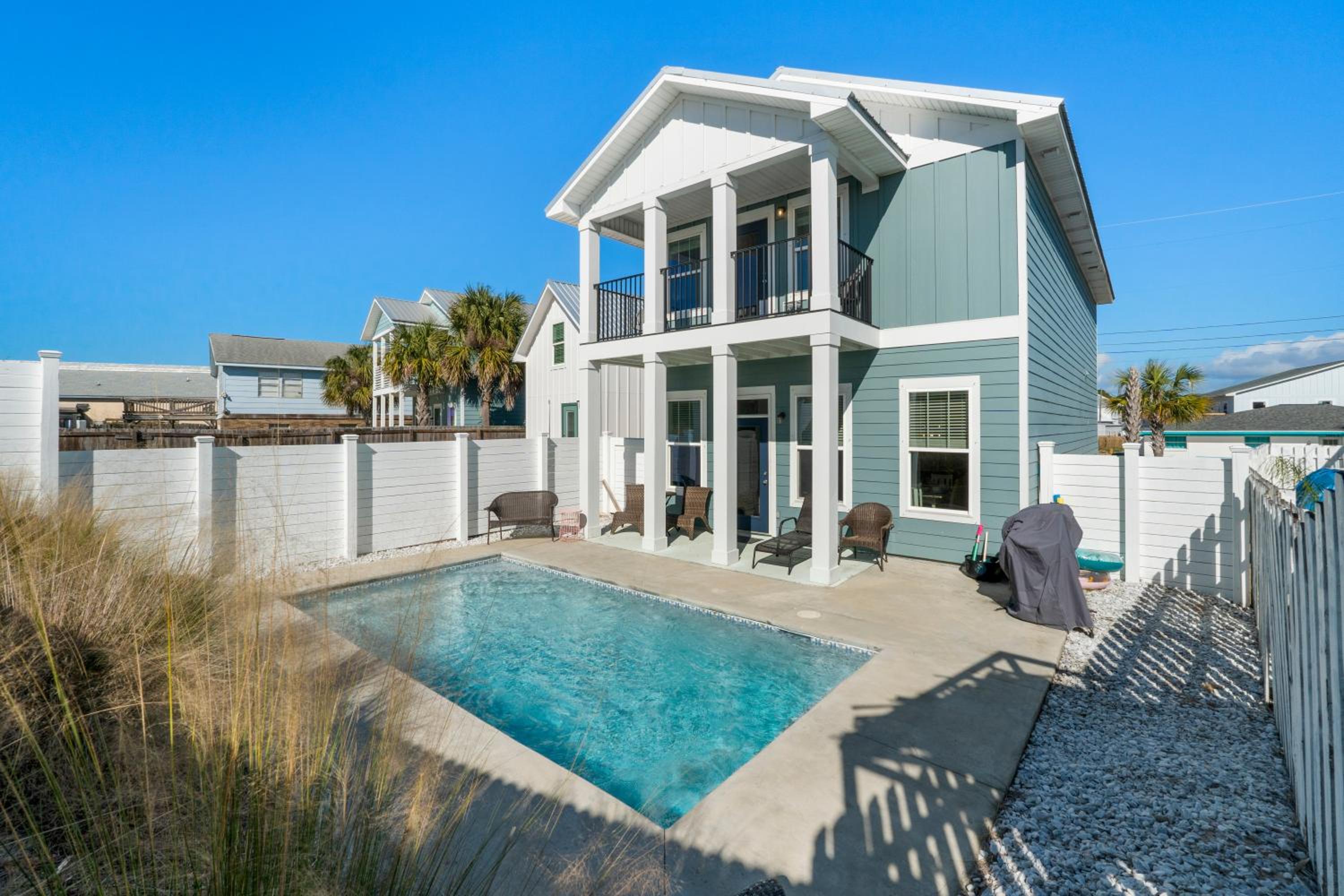 Silver Sands Getaway in Panama City Beach - Private pool, walk to beach, family friendly view 3