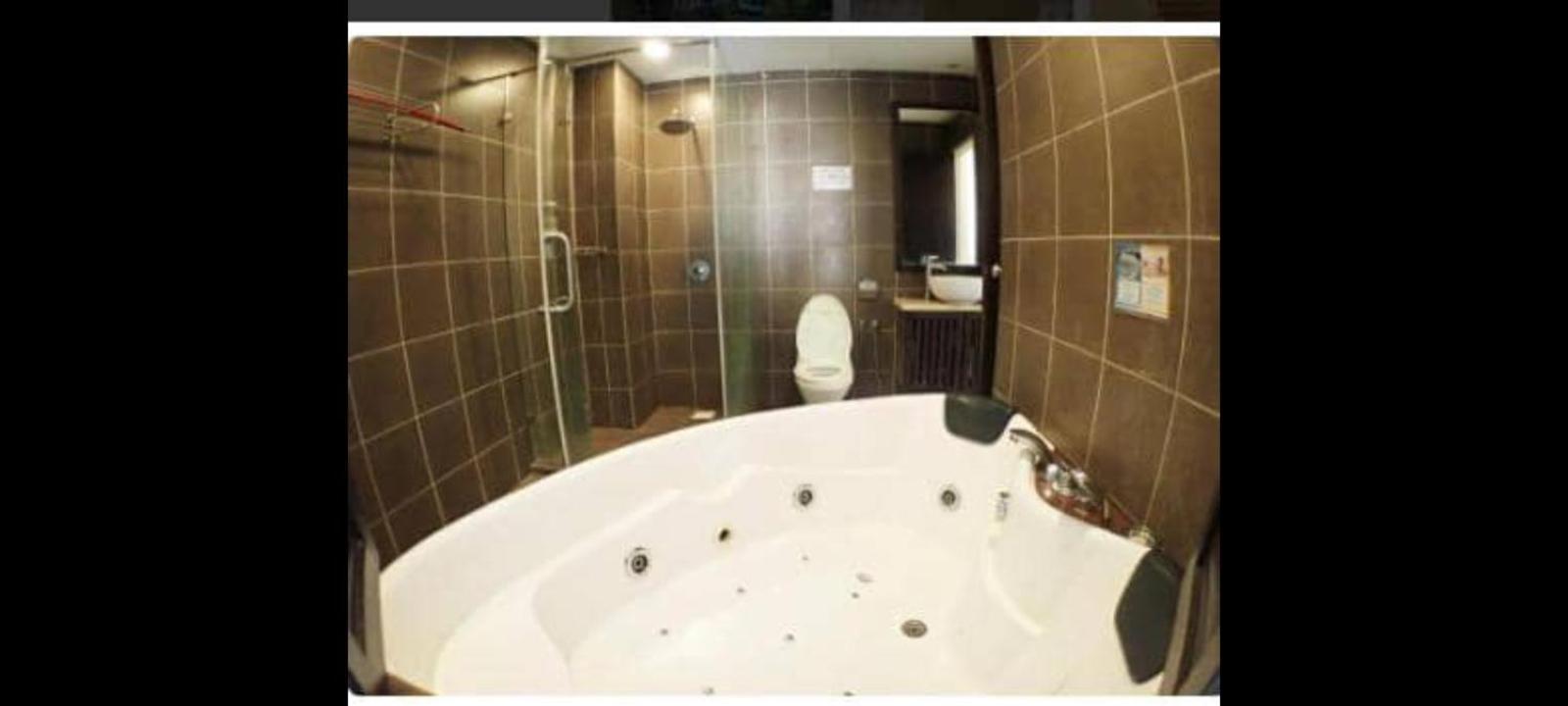 Sunset studio apartment Goldcoast morib