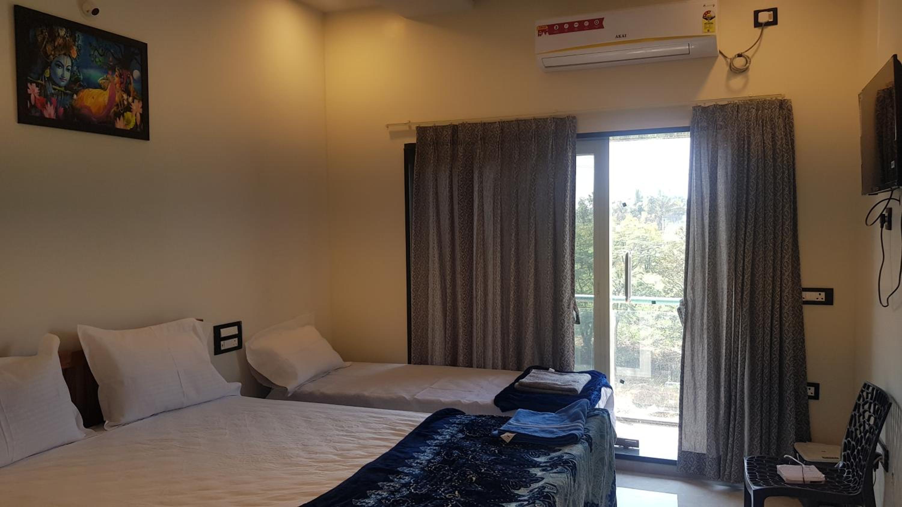 Padmaa Hampi Echo Villa