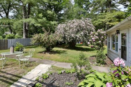 Catskills Country House with Hot Tub near River Trails view 3