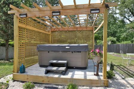 Catskills Country House with Hot Tub near River Trails view 4