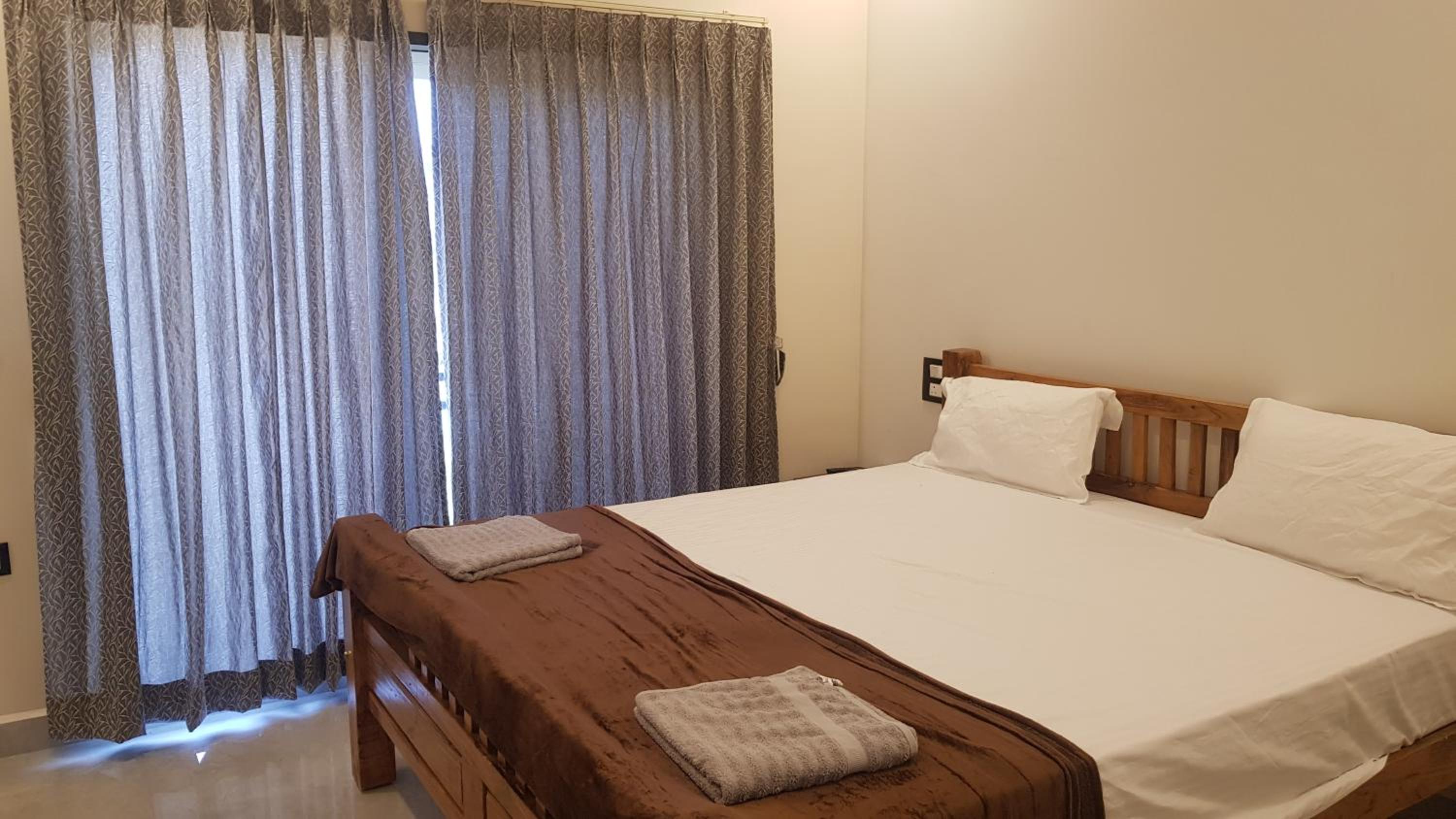 Padmaa Hampi Echo Villa