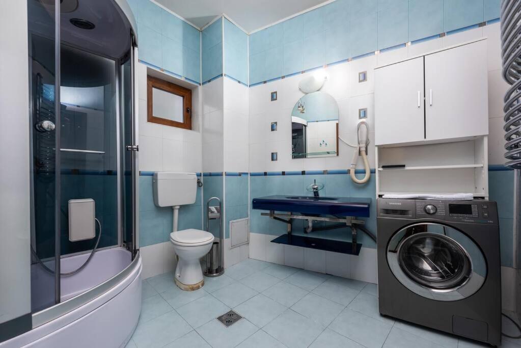 Central Apartament Predeal Nr 3 view 3