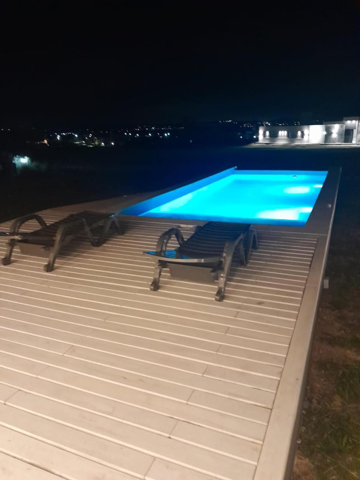 Hermosa casa en Puerto del Águila, a orillas del Dique Los Molinos