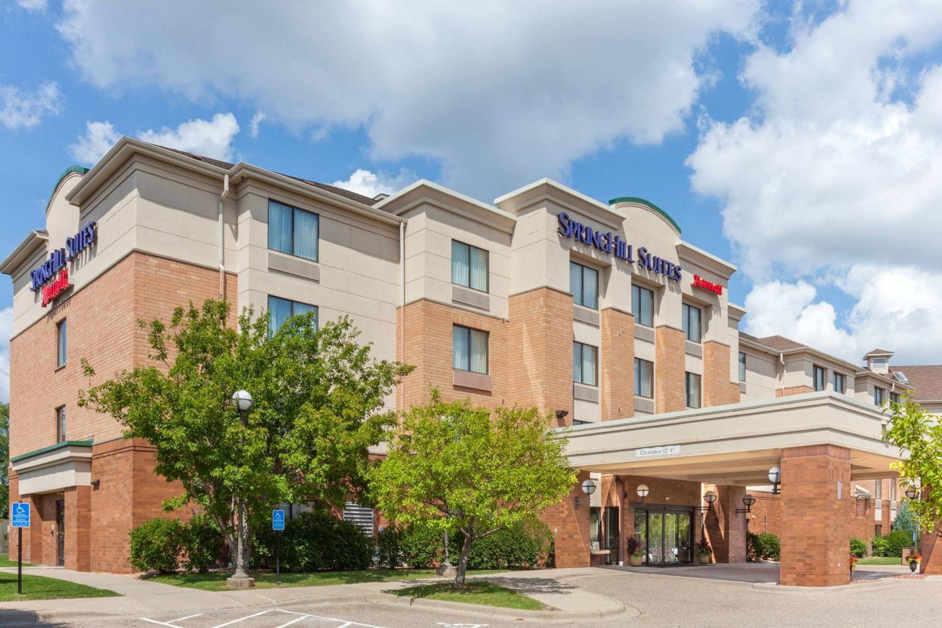 Minneapolis / St Paul Vacations - SpringHill Suites Minneapolis West St. Louis Park - Property Image 1