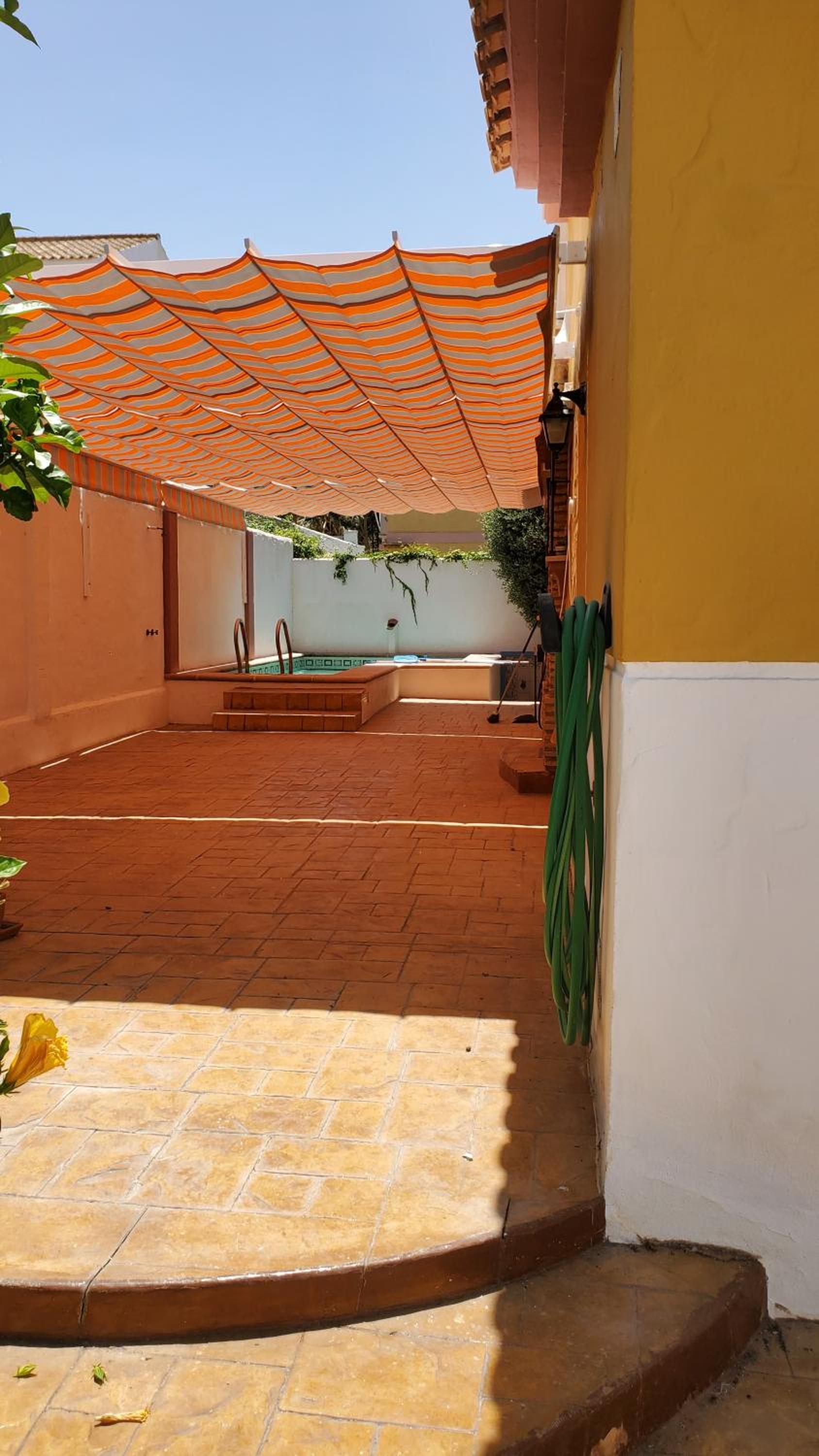Villa Tahona