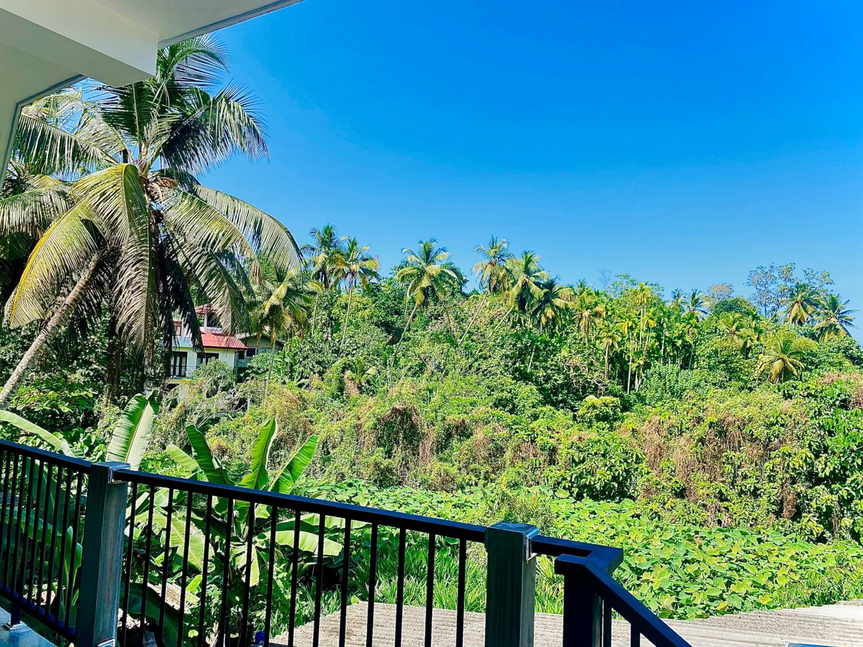 Villa Liya