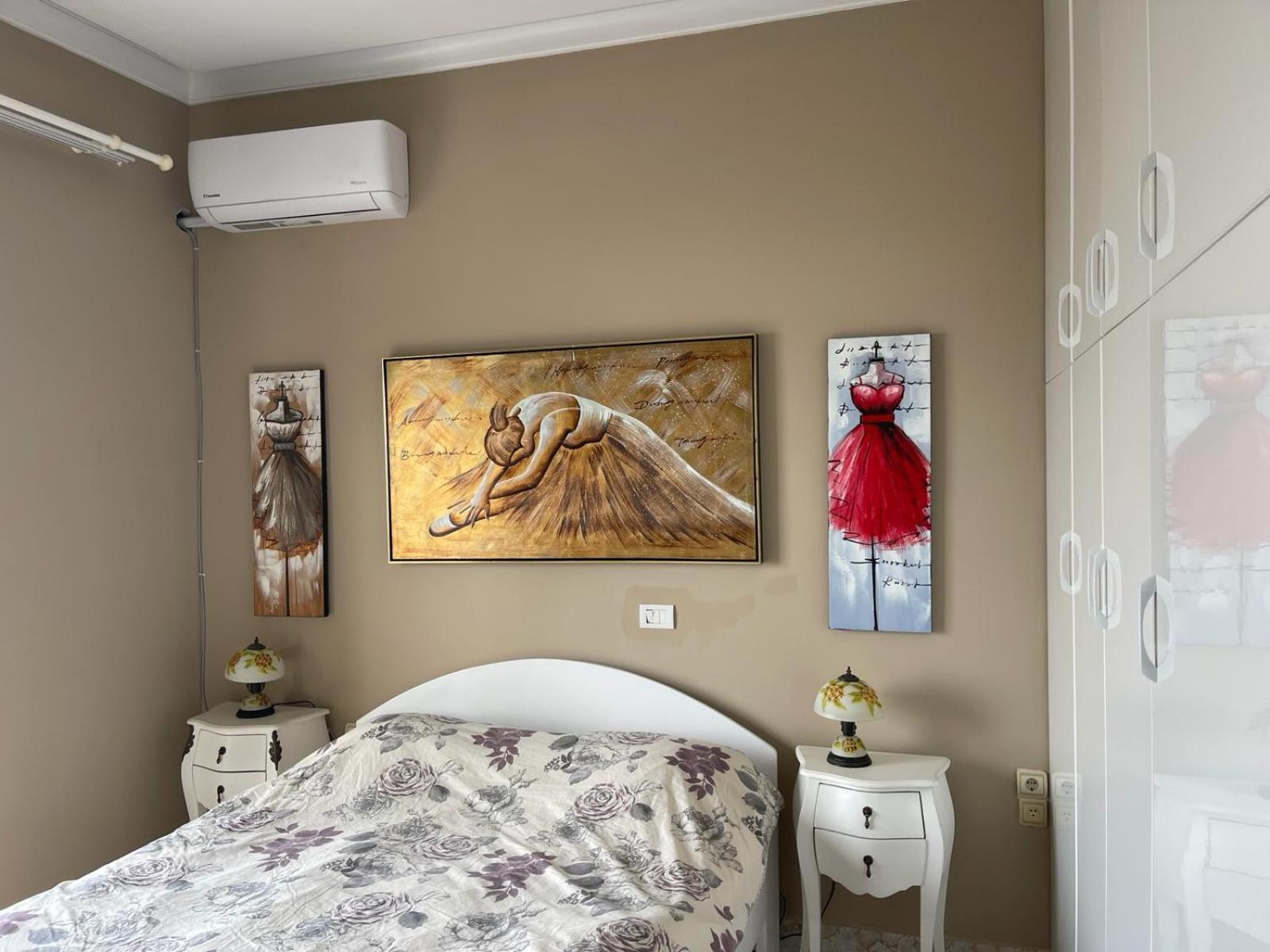 Seaview Apartments Alkis