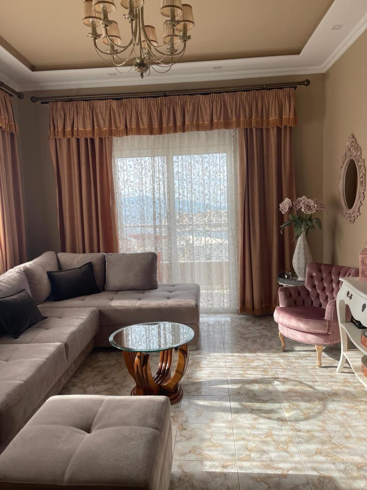 Seaview Apartments Alkis