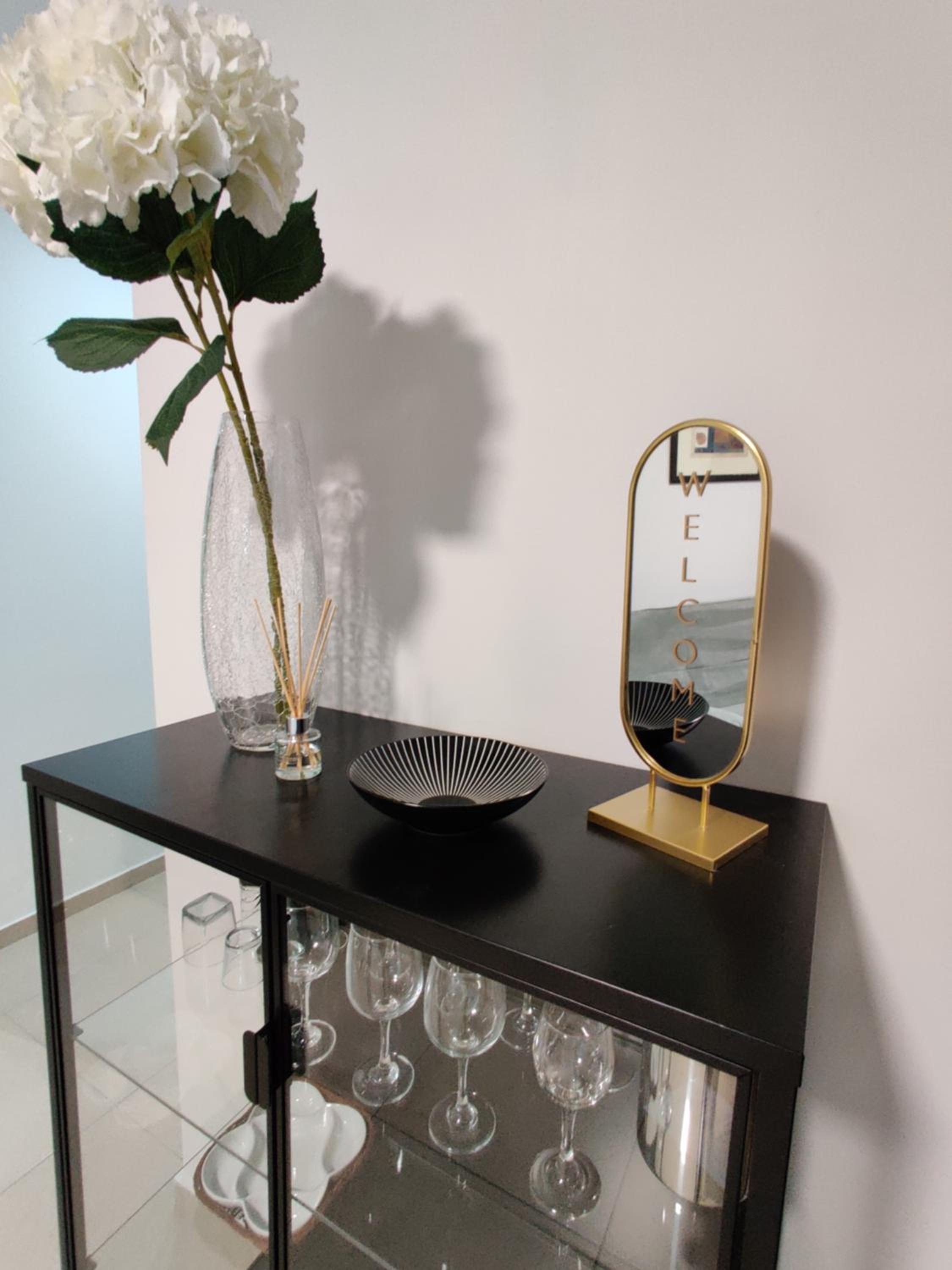 DePiro Point Deluxe - Modern, designer apartment 2 minutes away from popular Sliema seafront view 2
