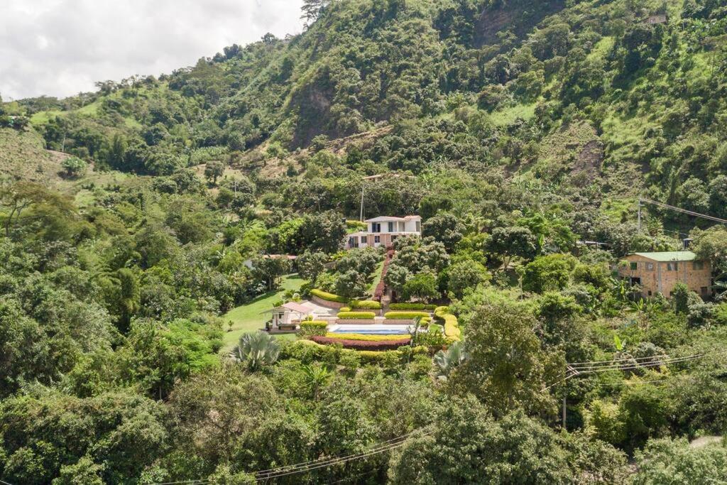 Casa campestre clima caliente - agroturismo